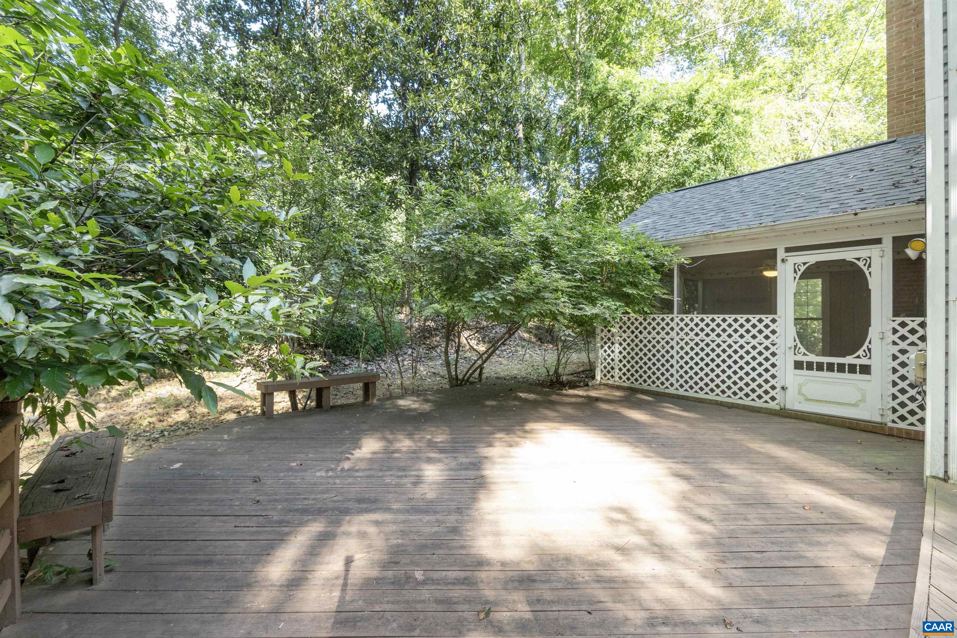 2805 HUNTINGTON RD