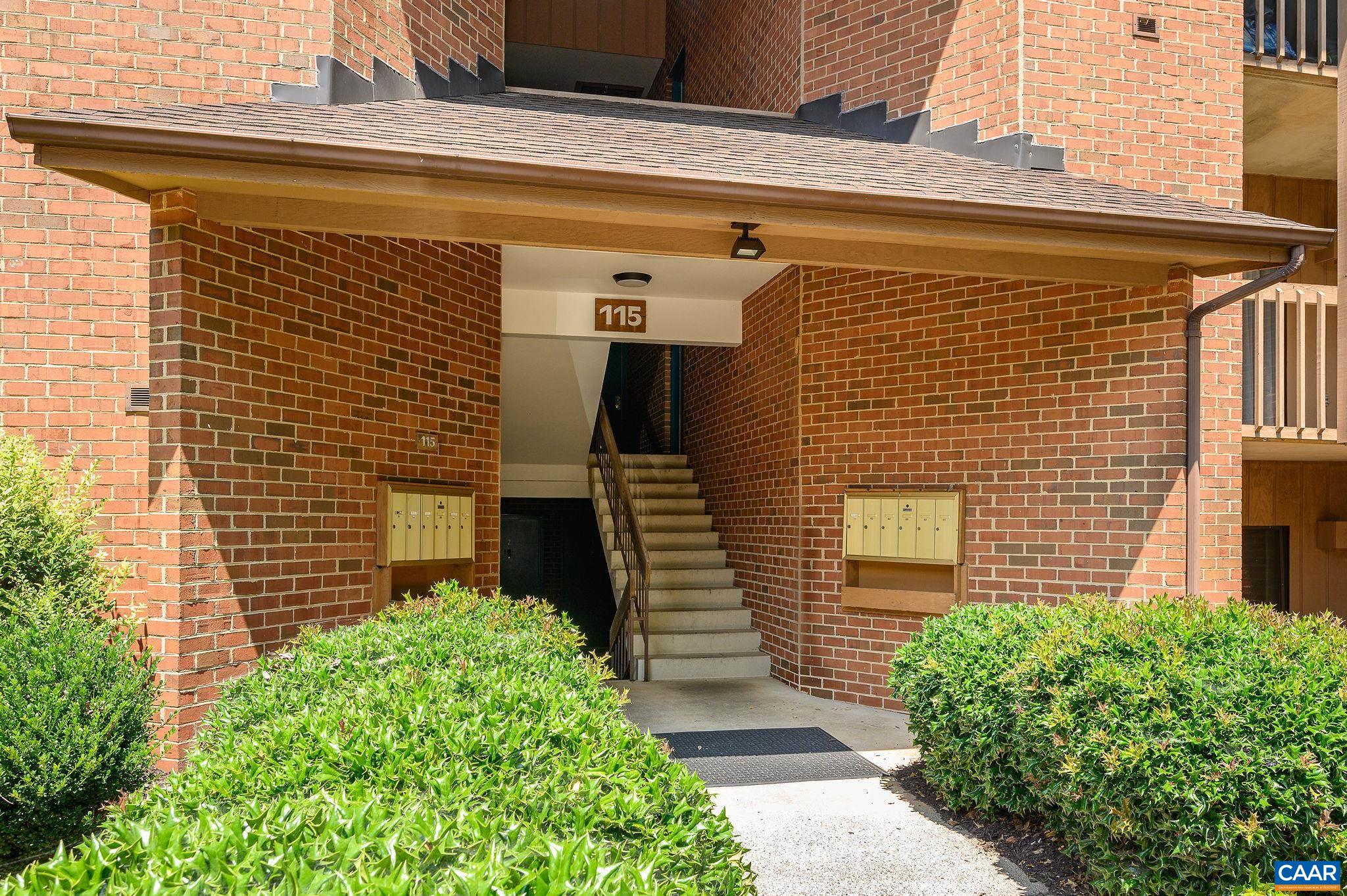 115 TURTLE CREEK RD Unit: 2