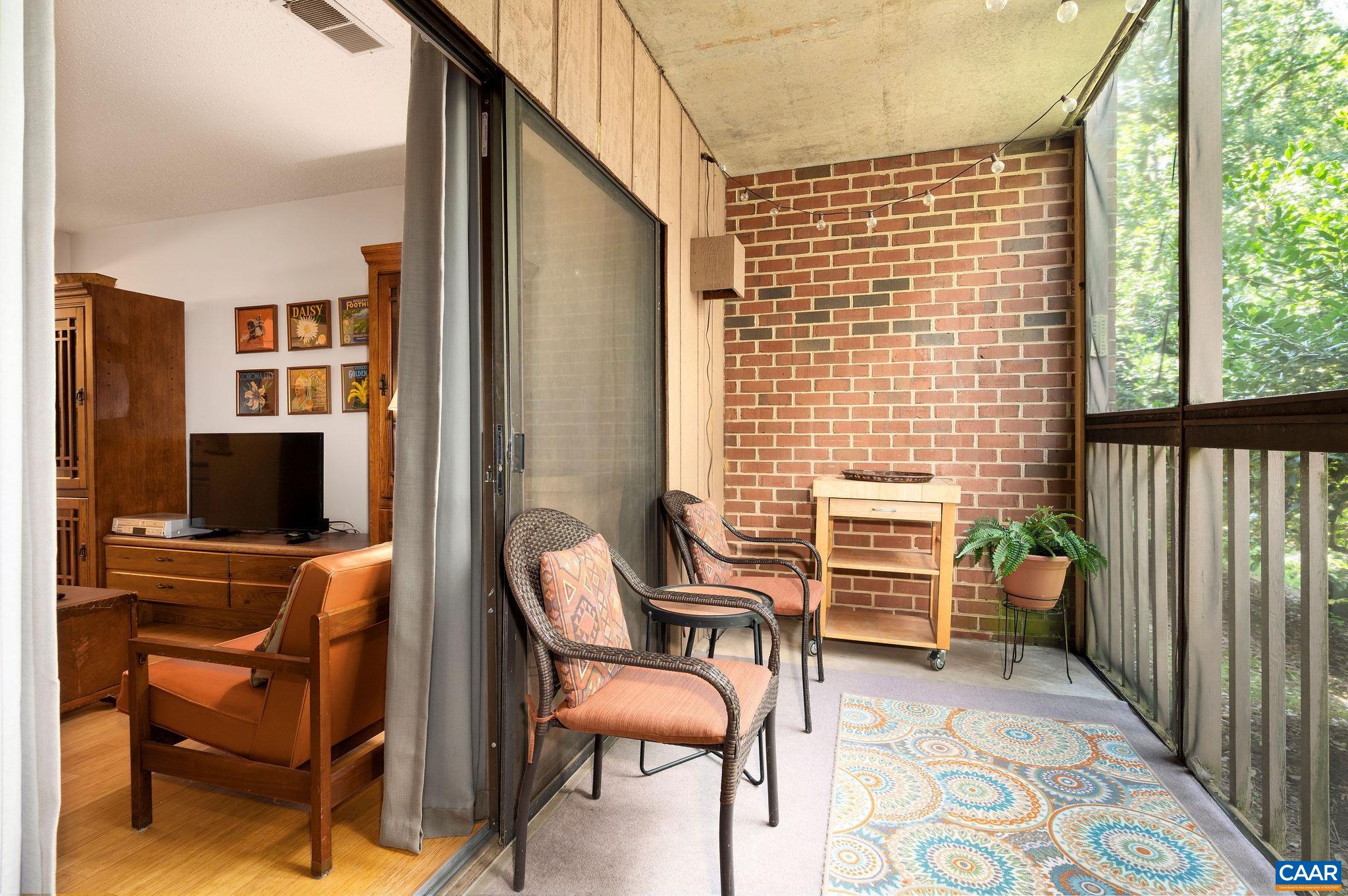 115 TURTLE CREEK RD Unit: 2