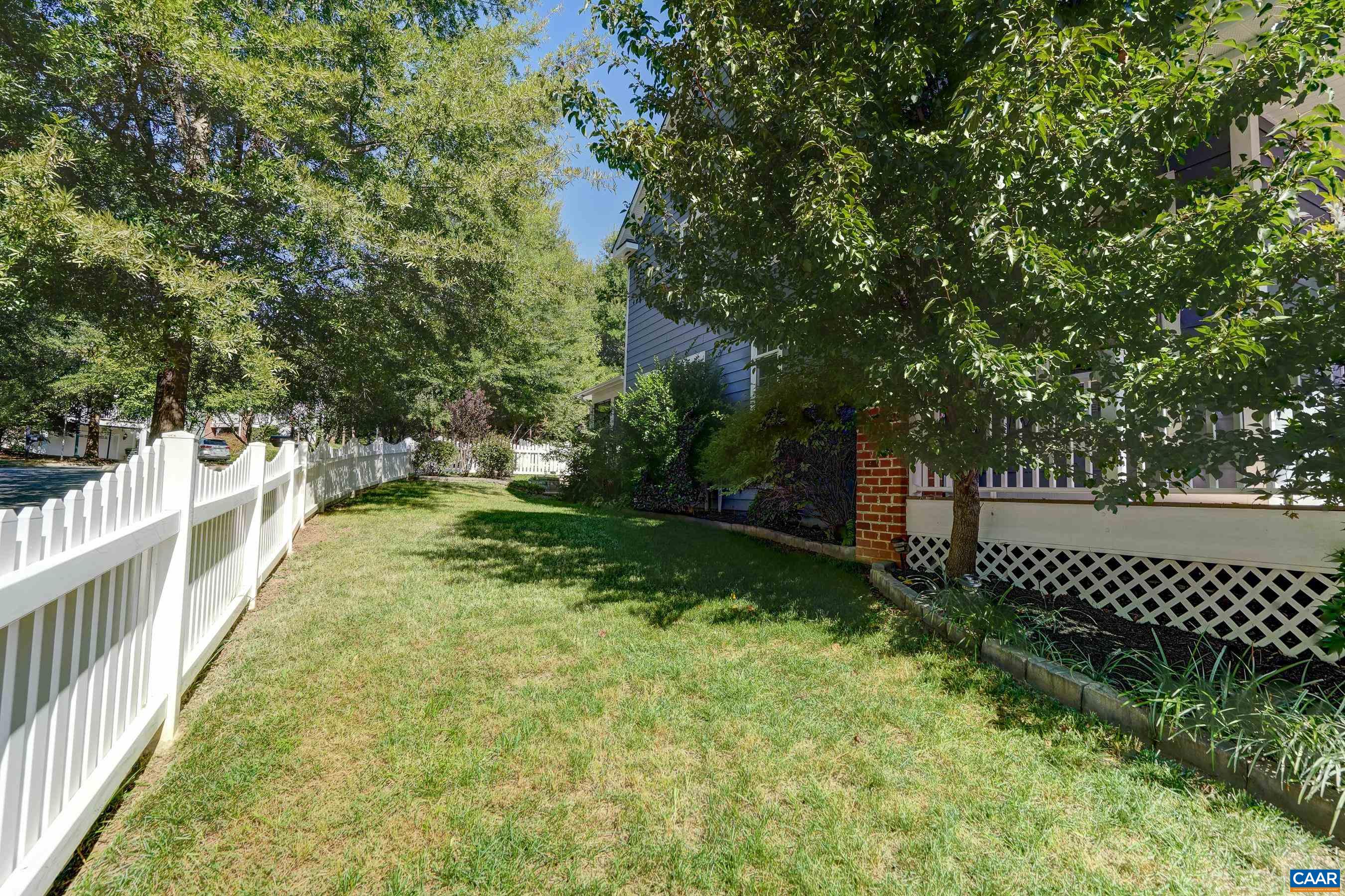 1059 KILLDEER LN