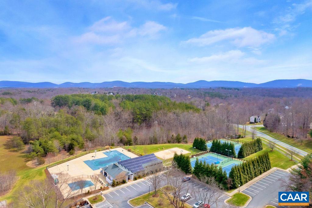 1149 RUSTIC WILLOW LN