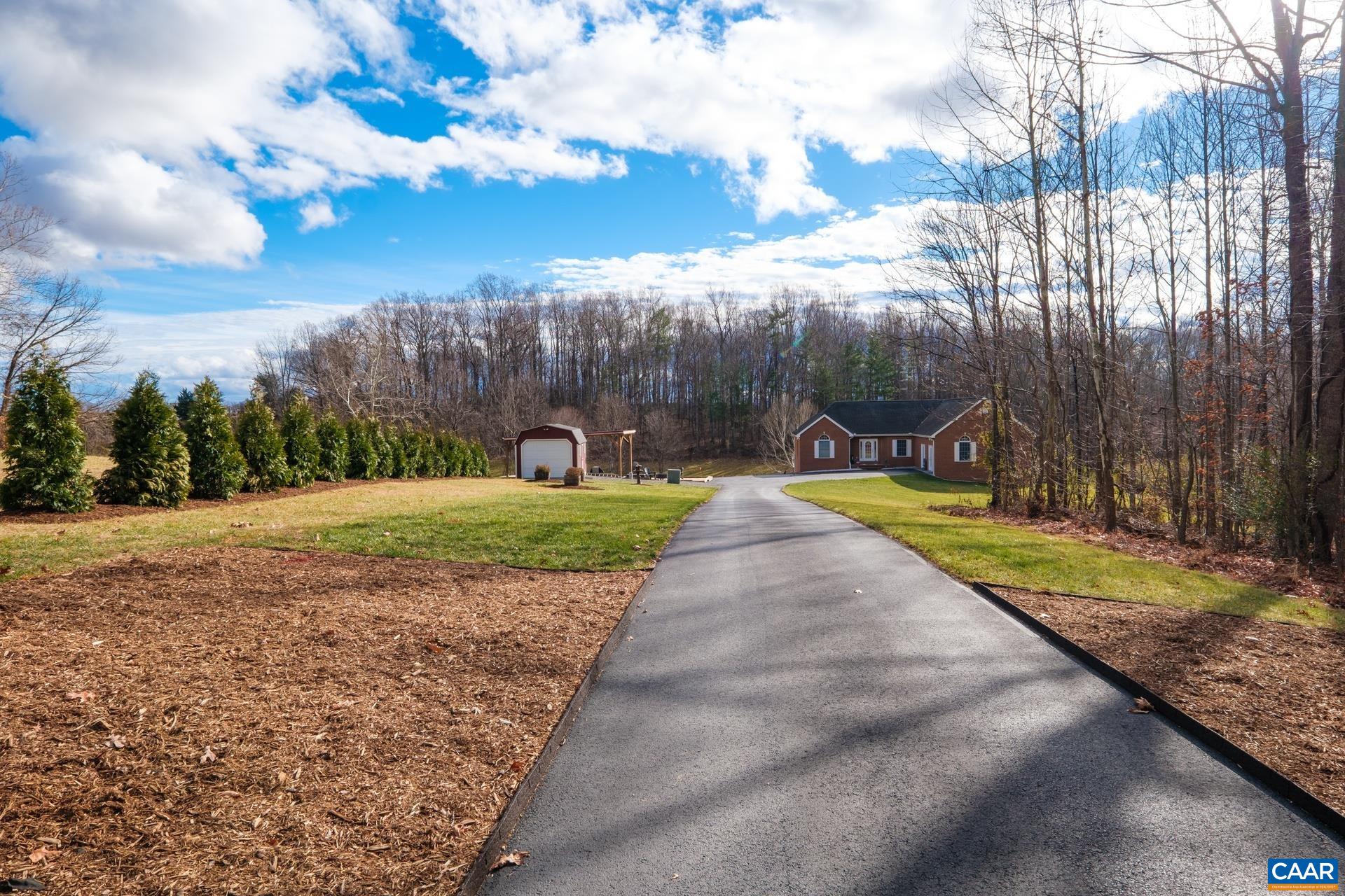 105 SQUIRREL PATH