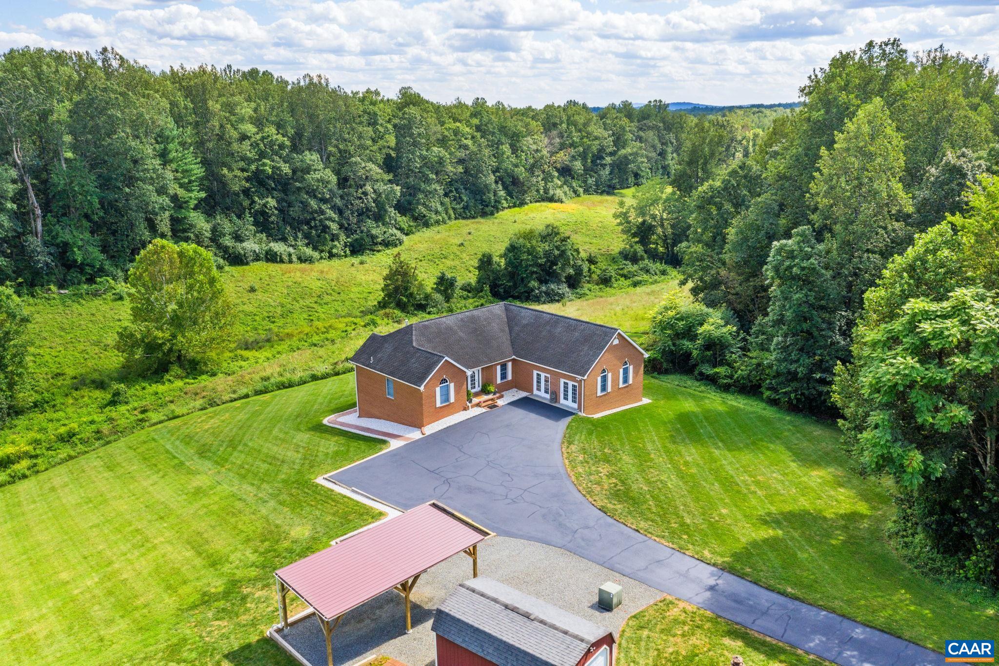 105 SQUIRREL PATH