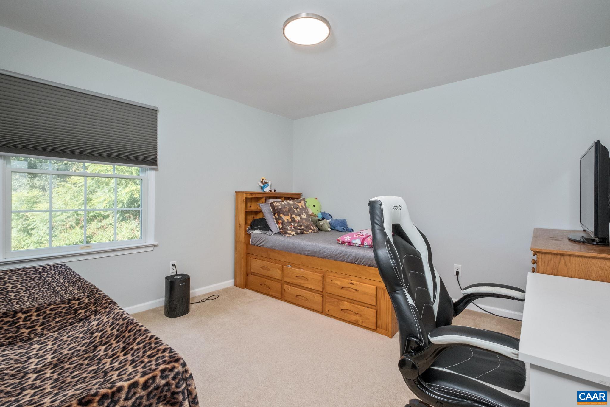 105 SQUIRREL PATH