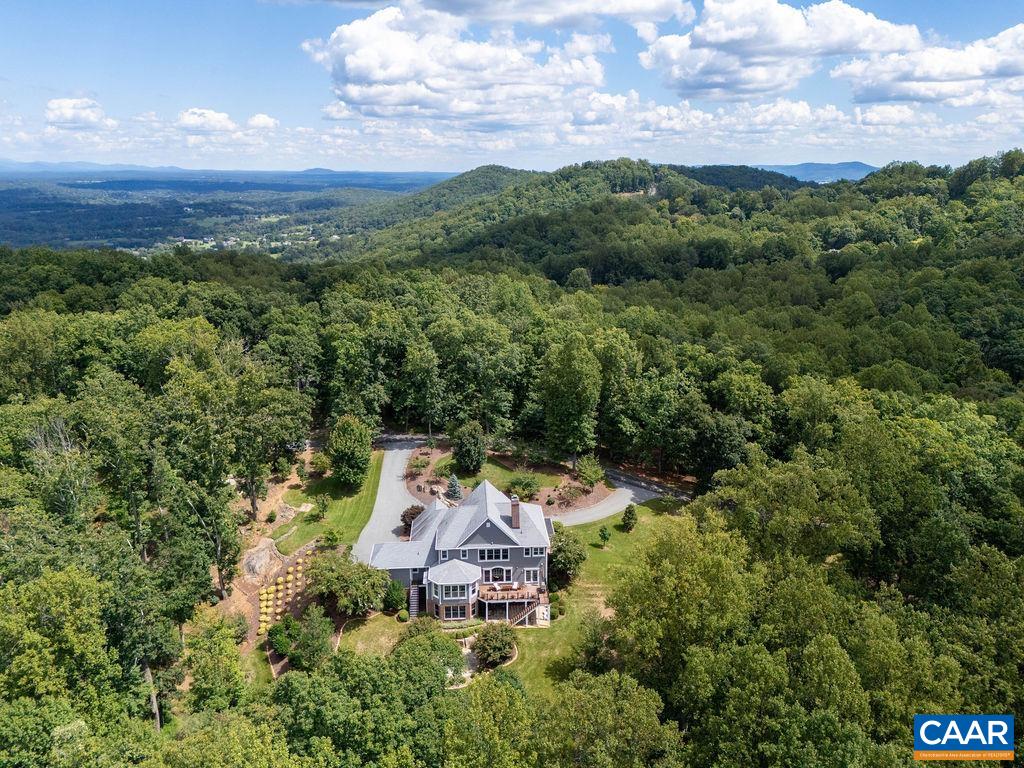 3285 WOODSON MOUNTAIN LN