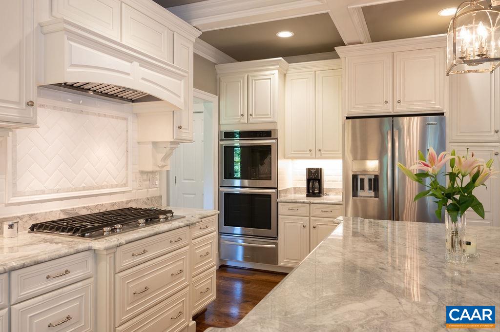 3285 WOODSON MOUNTAIN LN