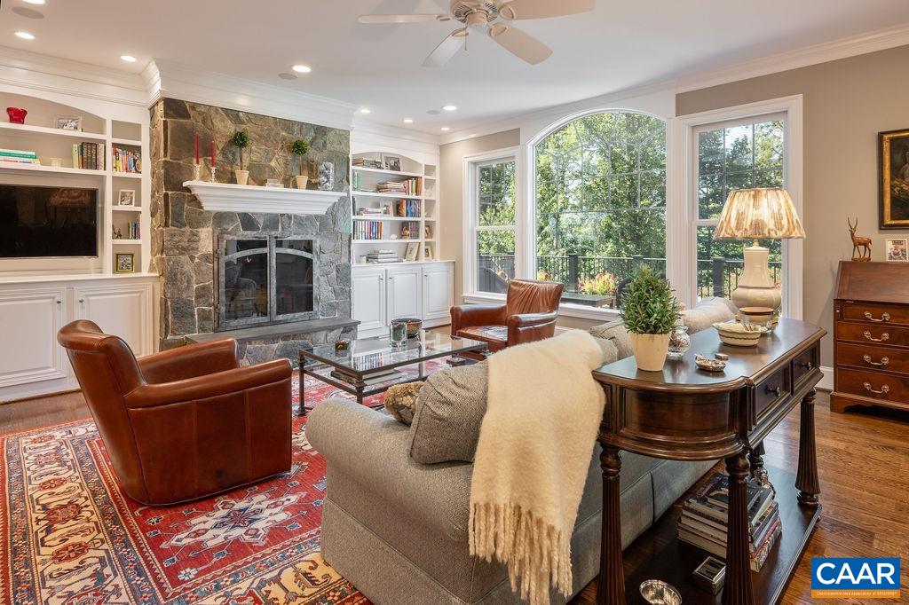 3285 WOODSON MOUNTAIN LN