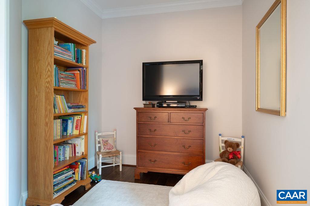 3285 WOODSON MOUNTAIN LN