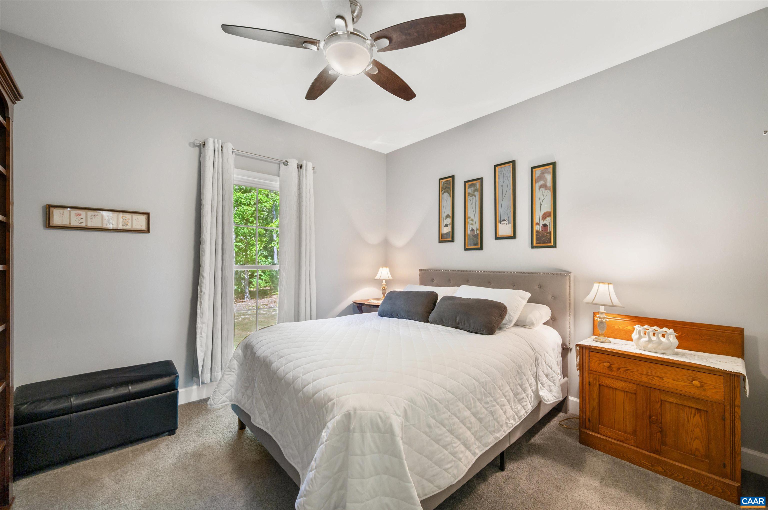 184 WALNUT VIEW DR
