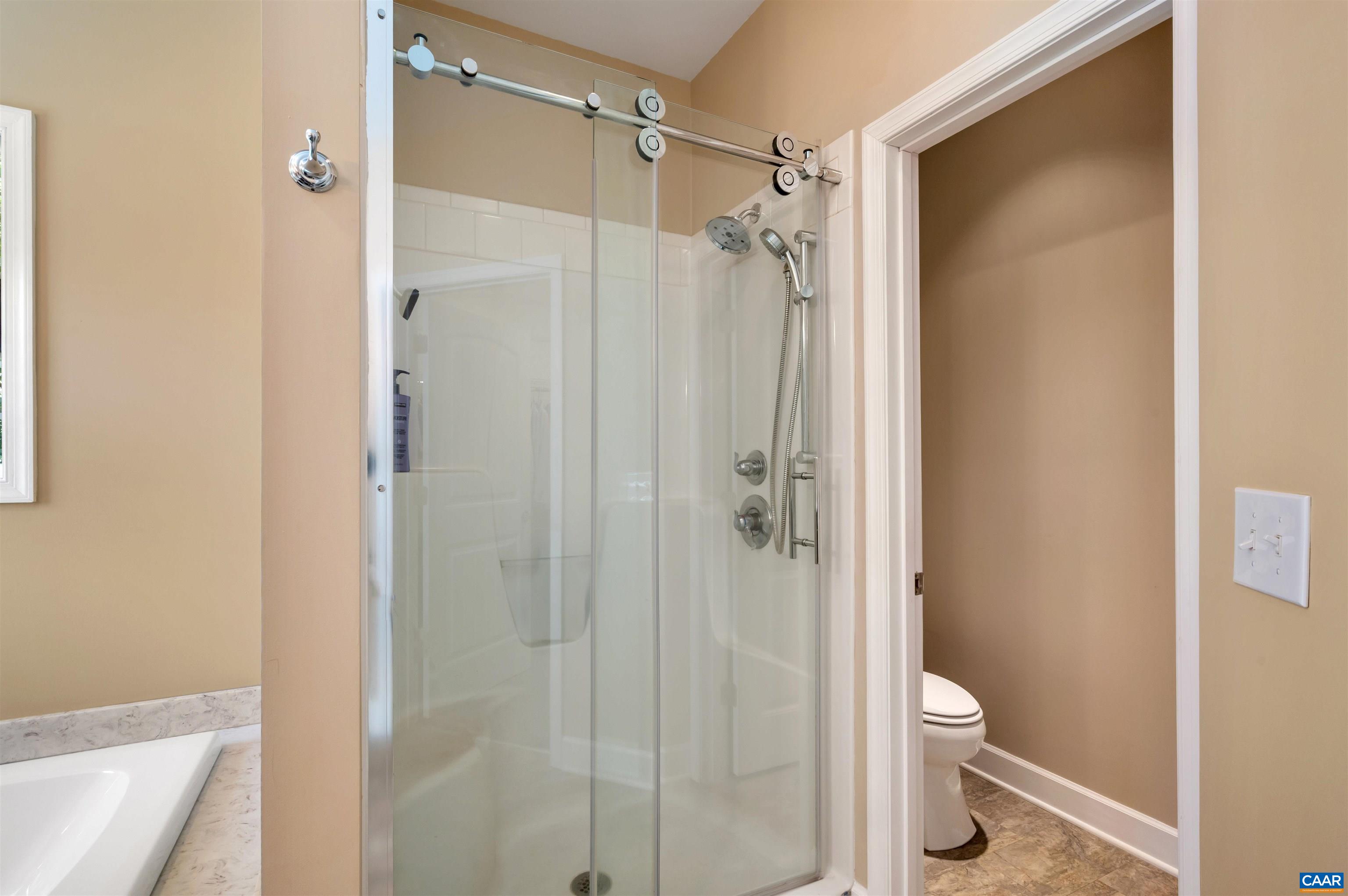 184 WALNUT VIEW DR