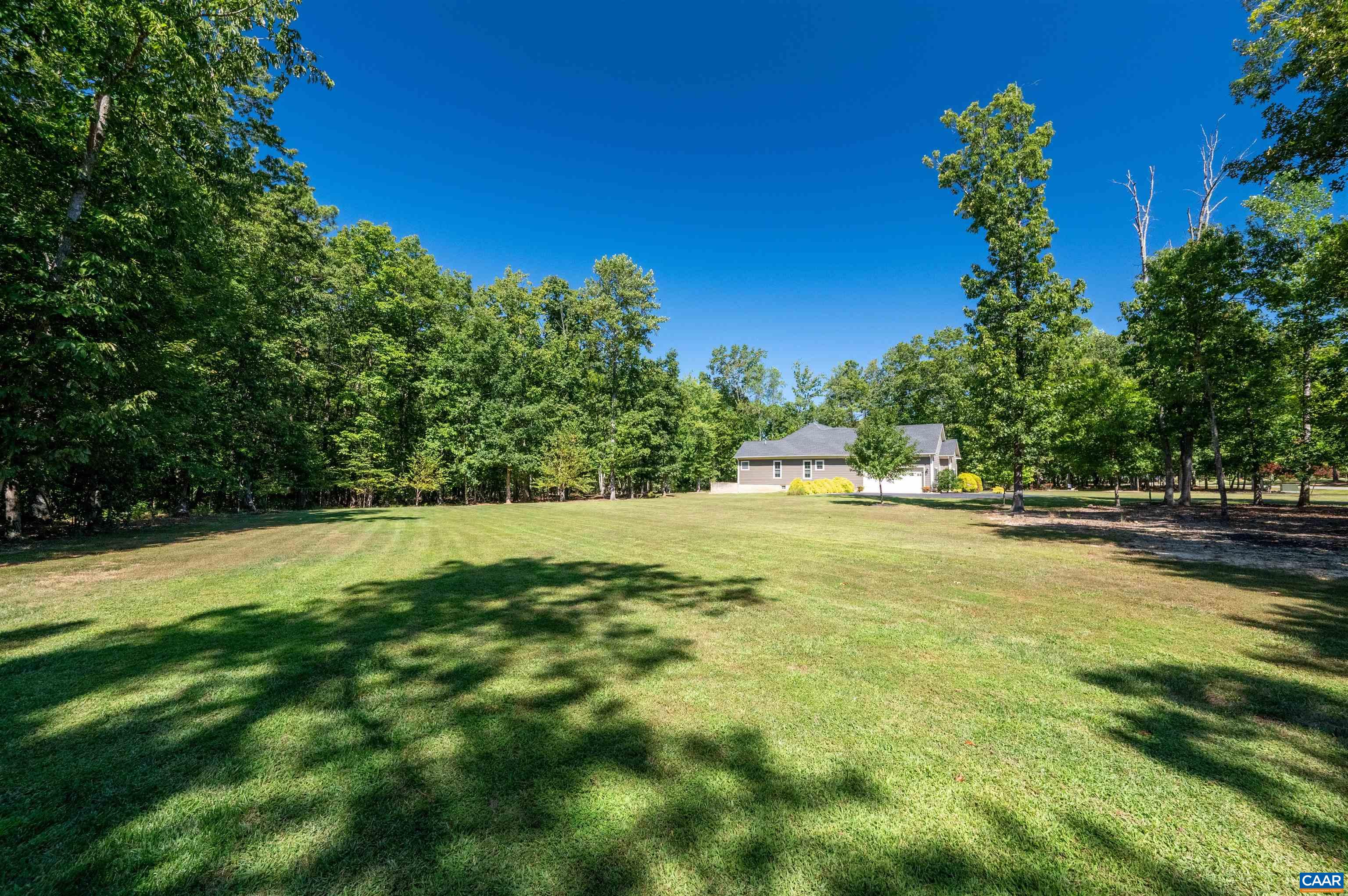 184 WALNUT VIEW DR