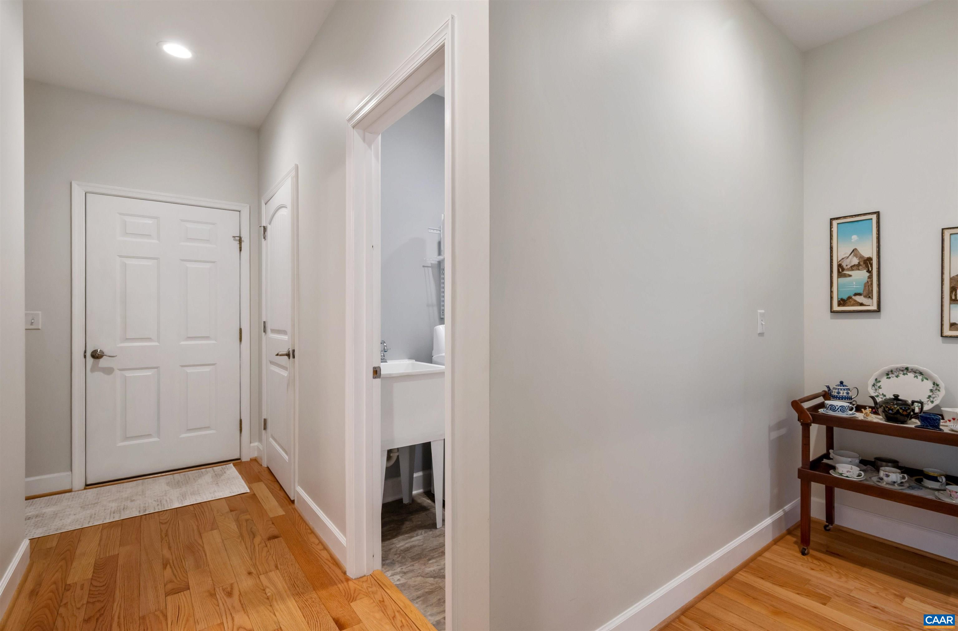 184 WALNUT VIEW DR