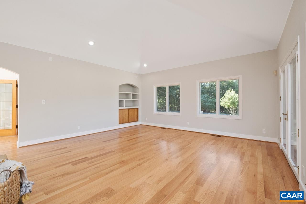 8540 TAYLOR CREEK RD