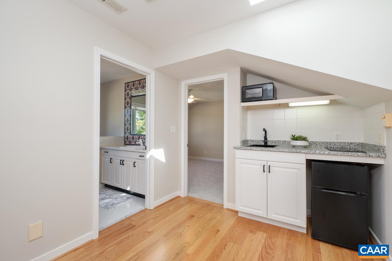 8540 TAYLOR CREEK RD