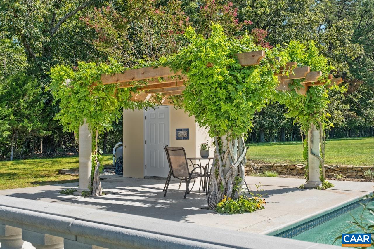 8540 TAYLOR CREEK RD