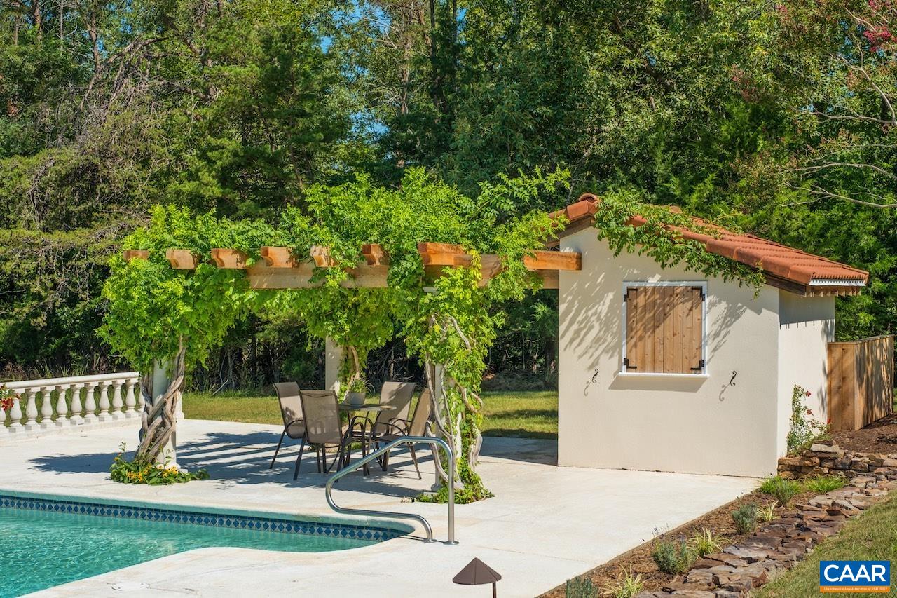 8540 TAYLOR CREEK RD