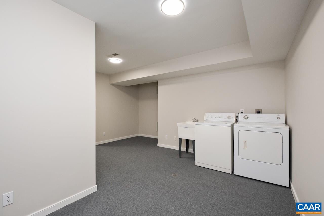 8540 TAYLOR CREEK RD