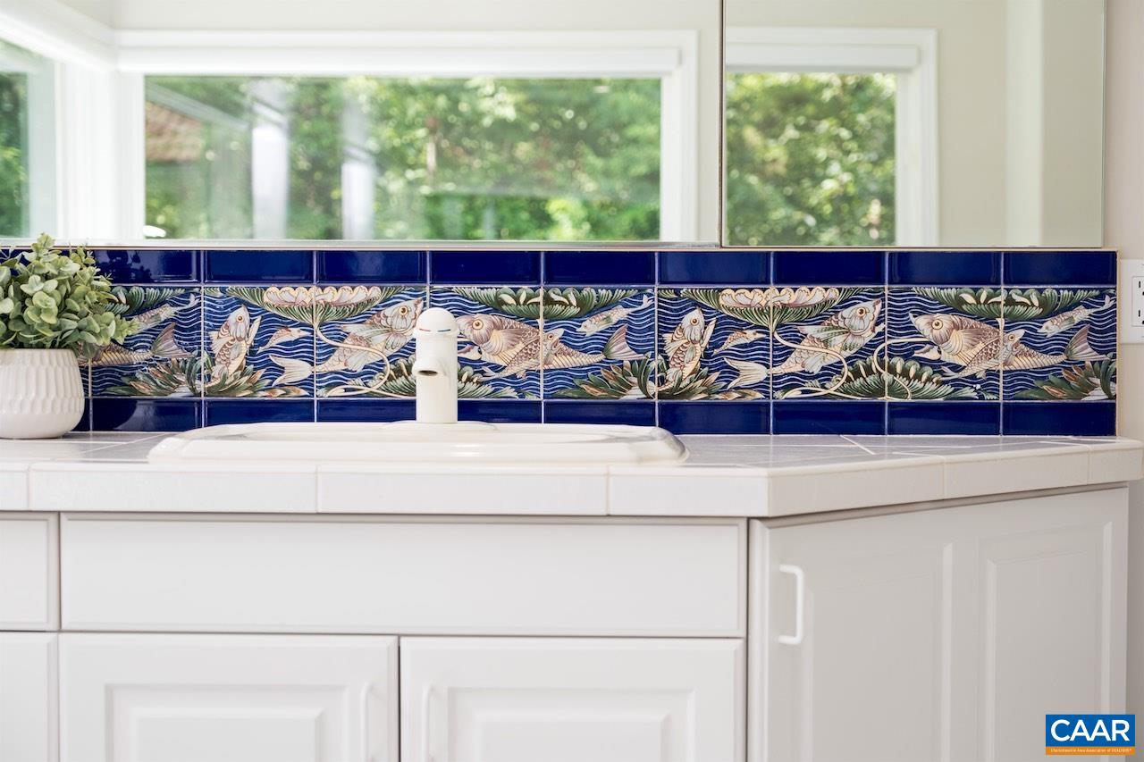 8540 TAYLOR CREEK RD