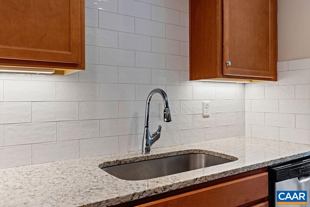 3234 NORTH RIDGE CONDOS