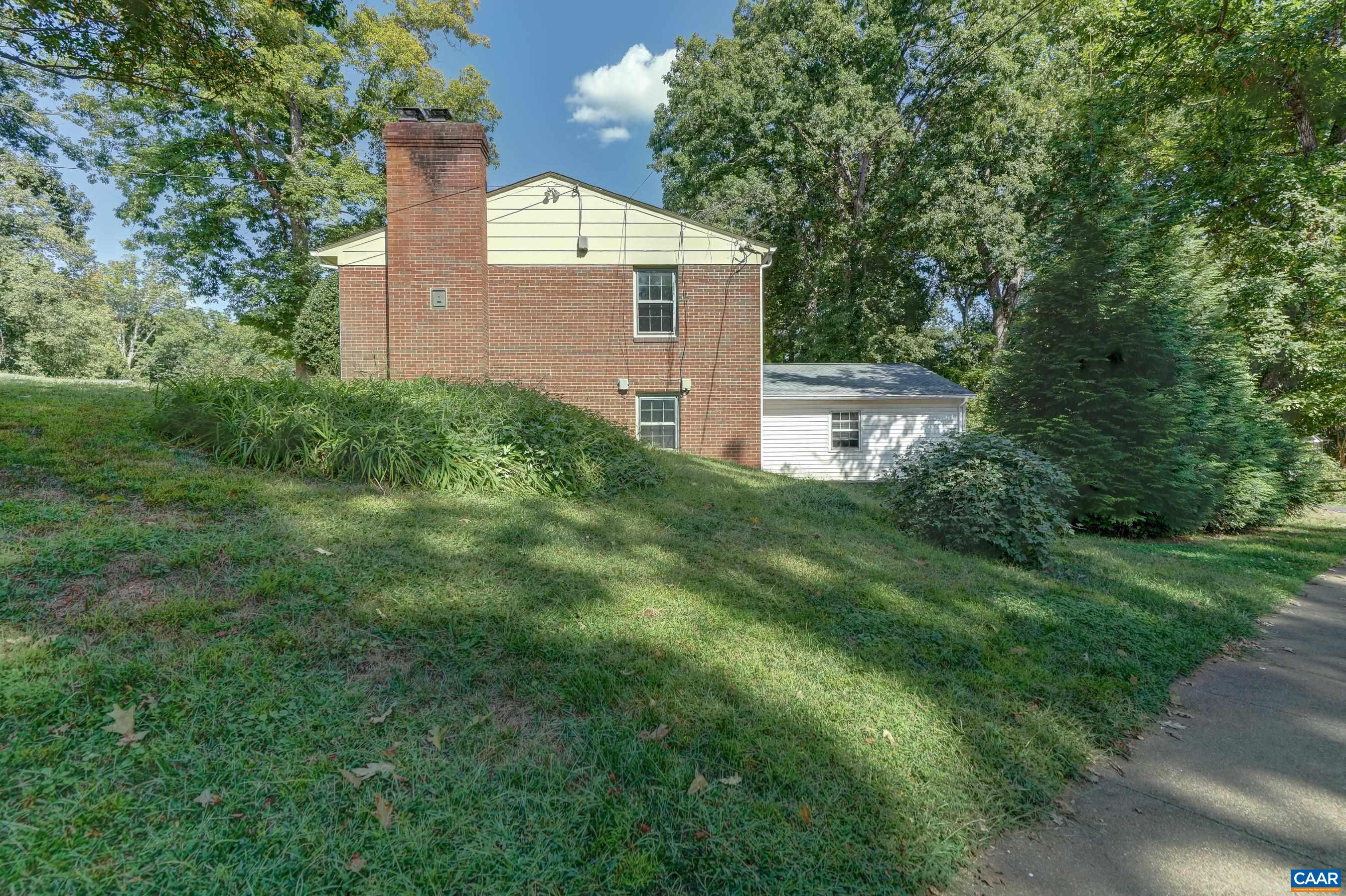 100 ELKHORN RD