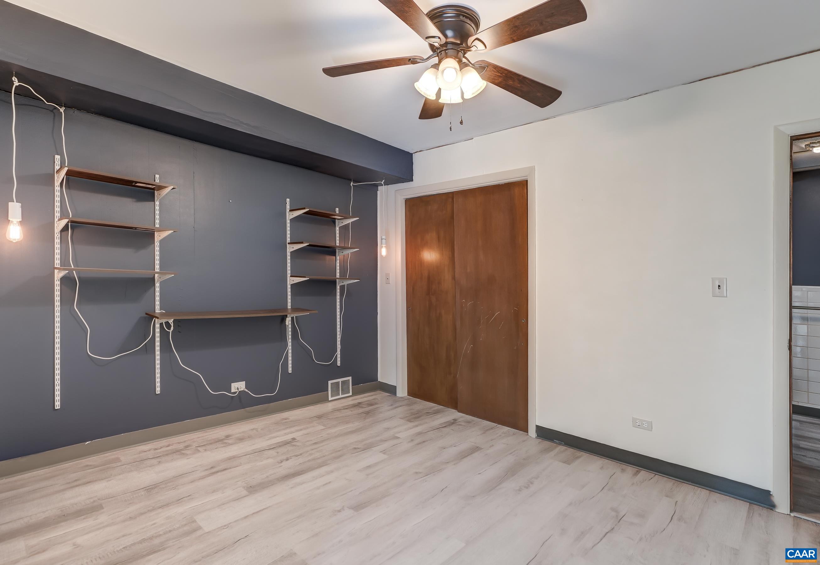 100 ELKHORN RD