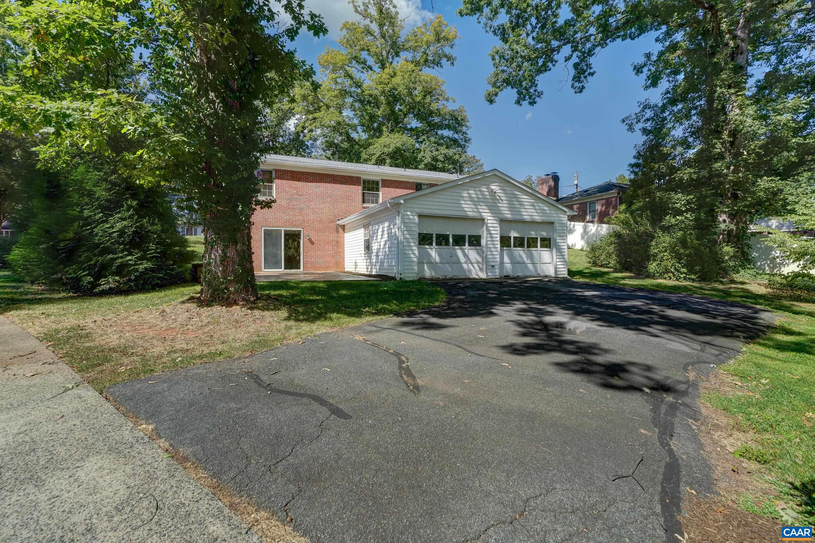 100 ELKHORN RD