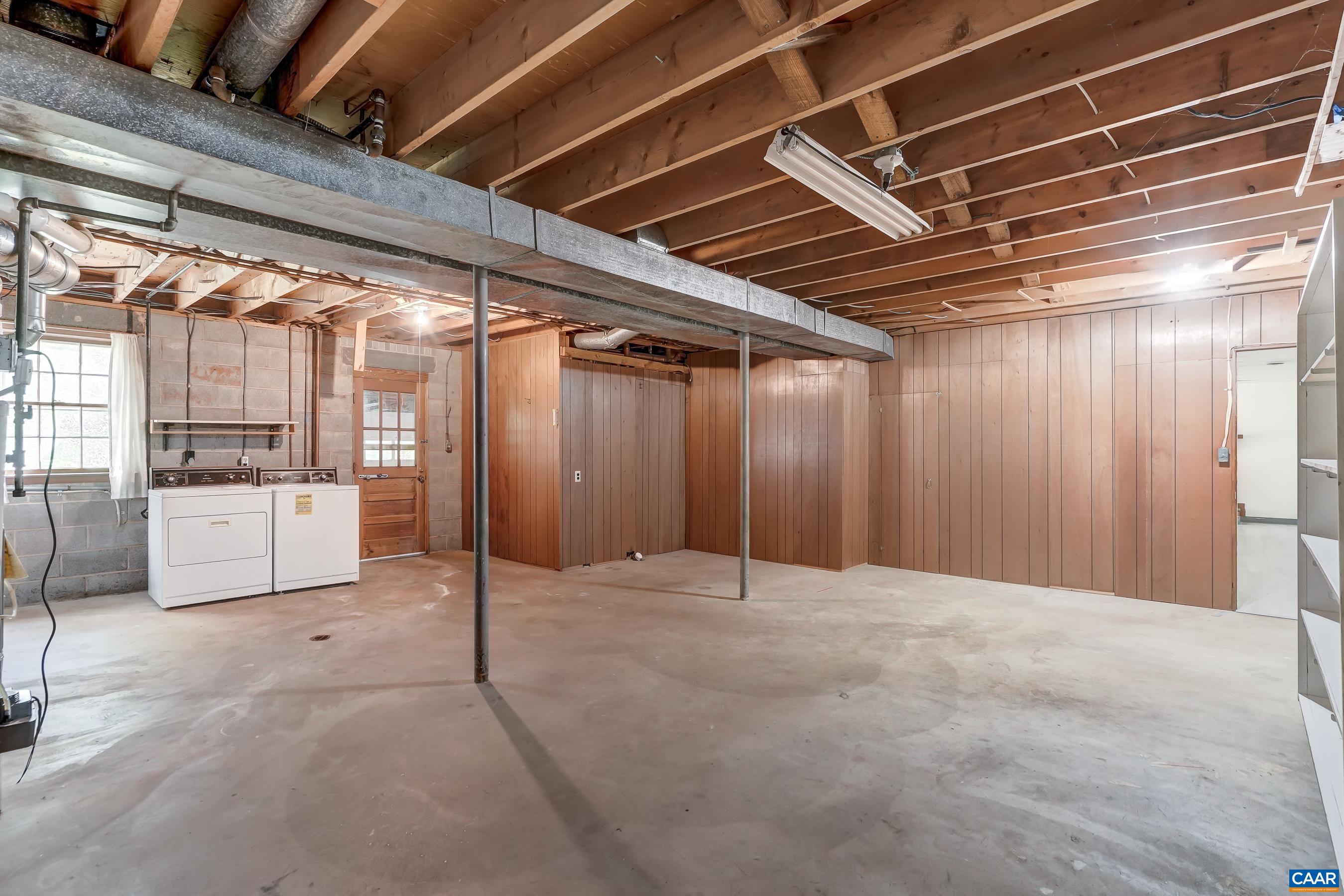 100 ELKHORN RD