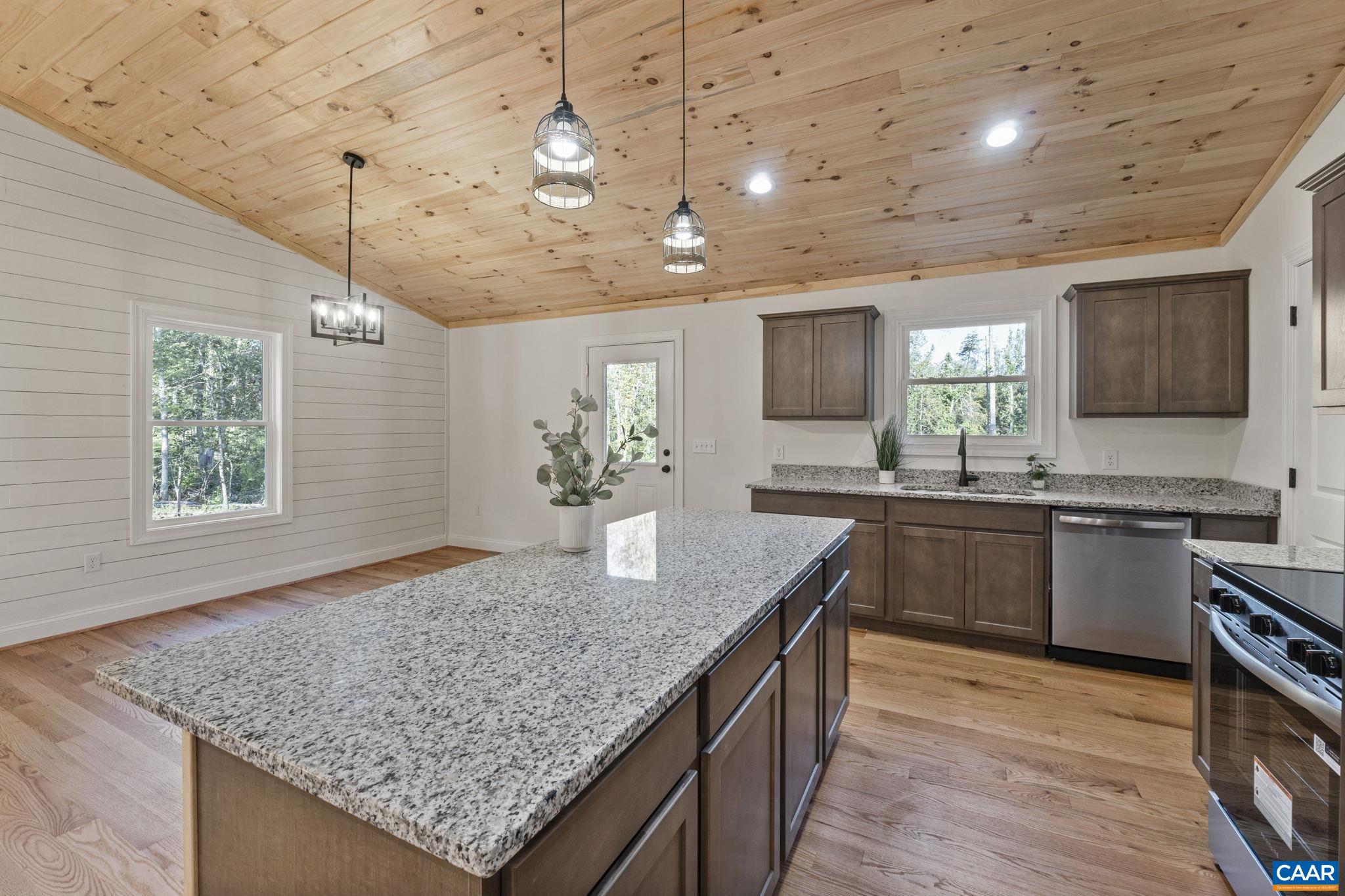 14116 DICKERSON LN