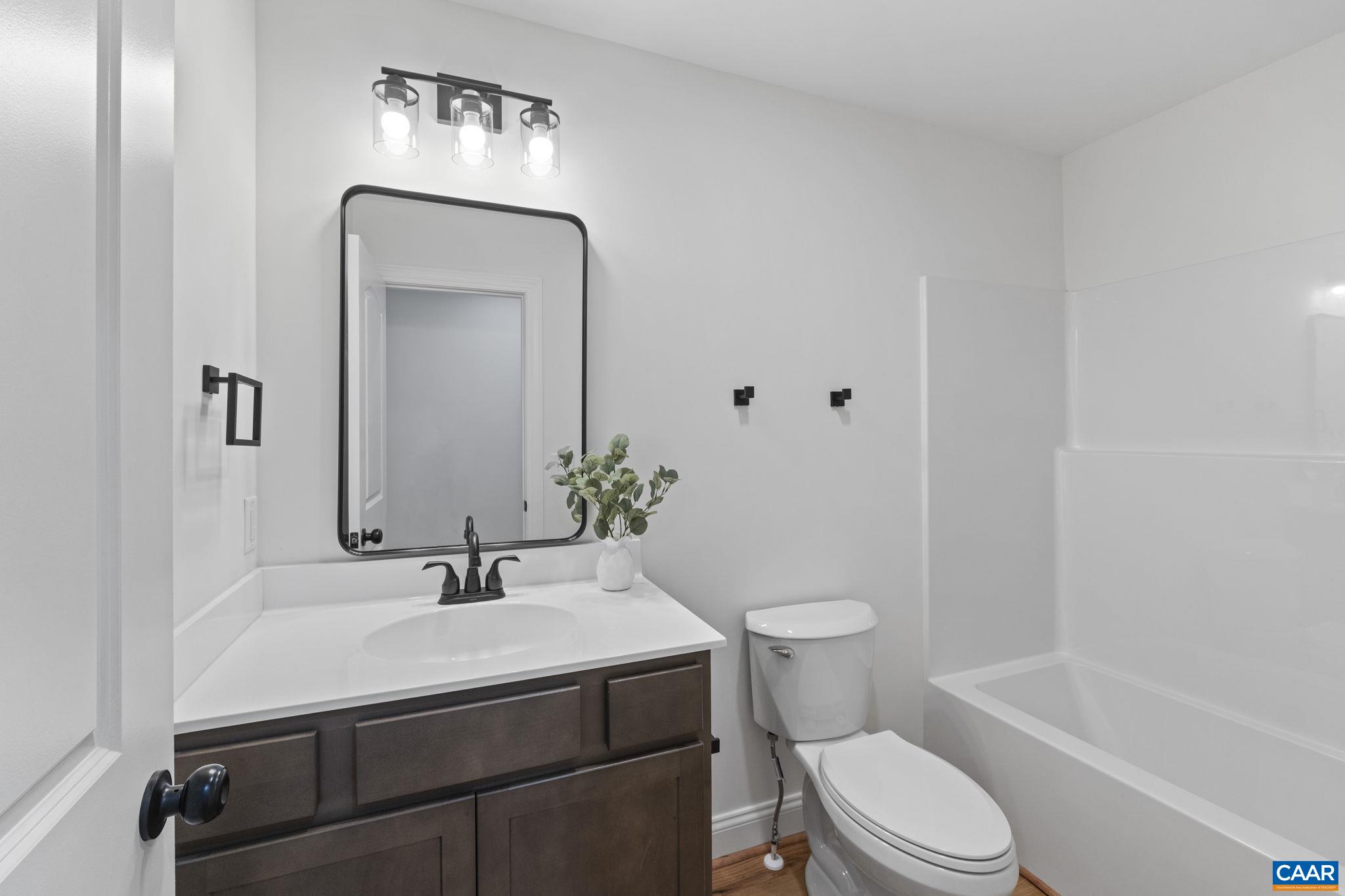 14116 DICKERSON LN