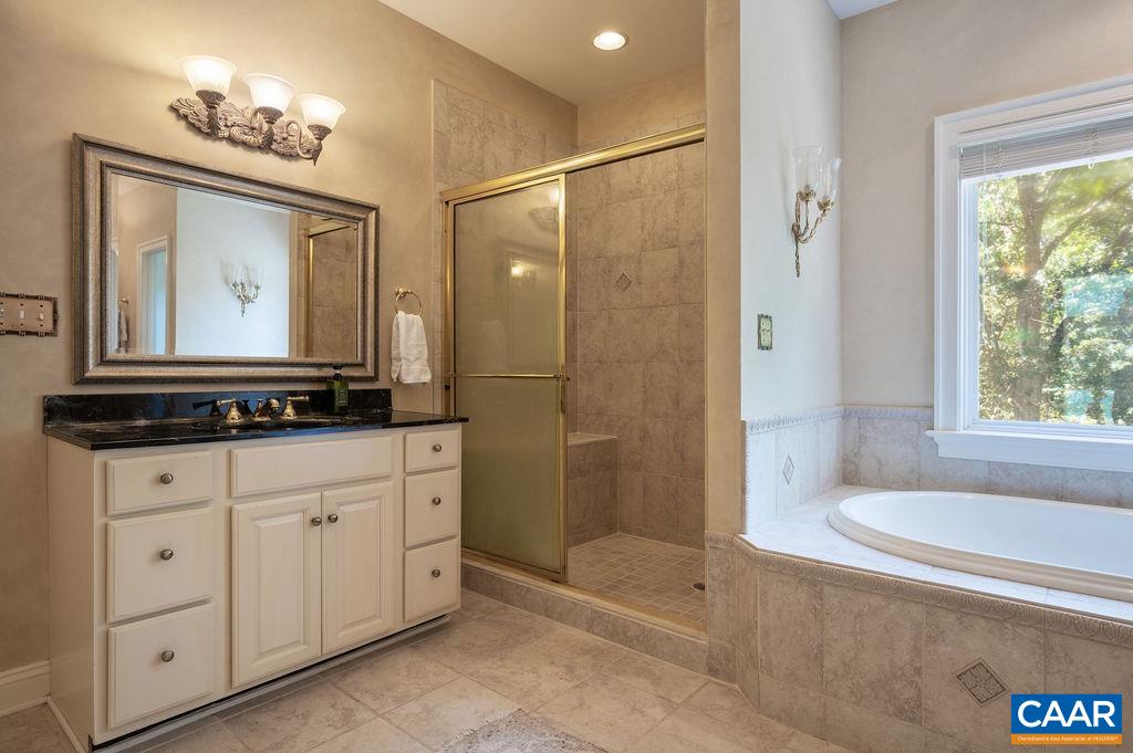 200 TURKS MOUNTAIN TRL