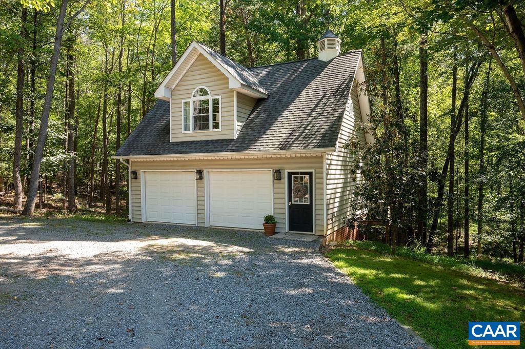 200 TURKS MOUNTAIN TRL