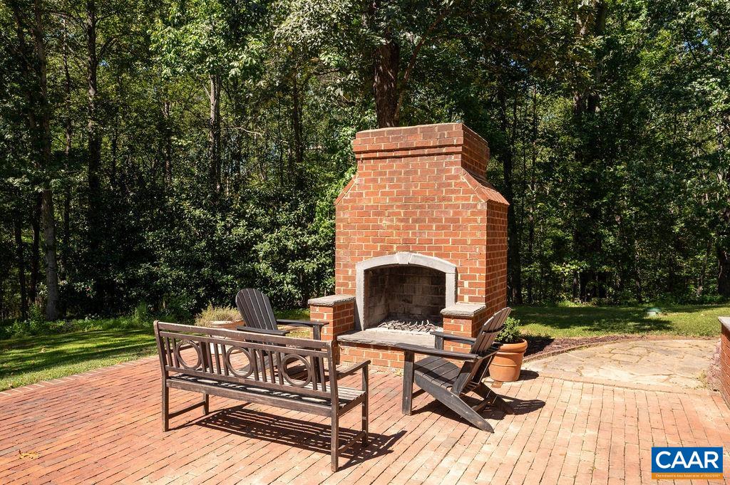 200 TURKS MOUNTAIN TRL