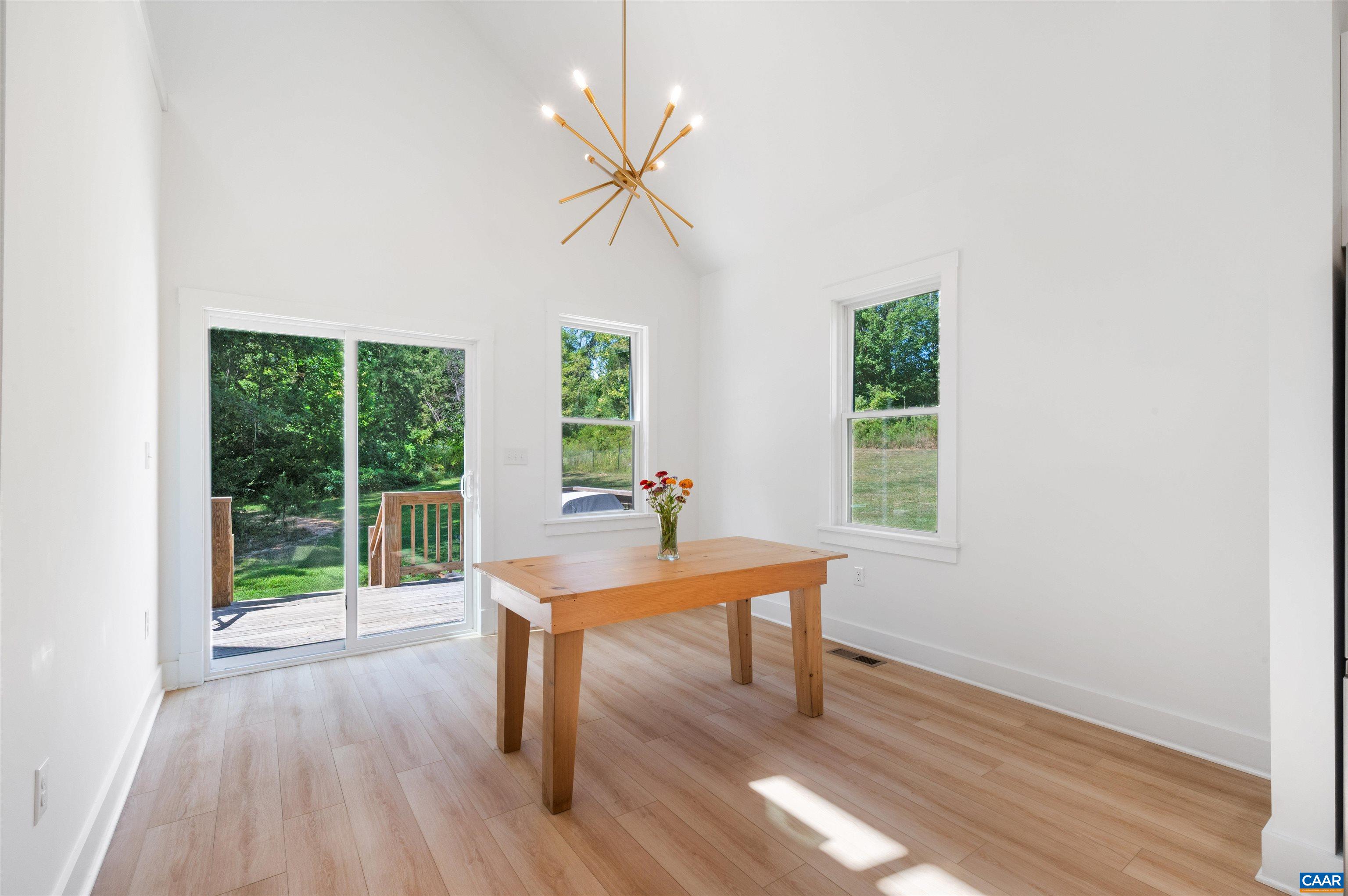 8026 ALBEVANNA SPRING RD