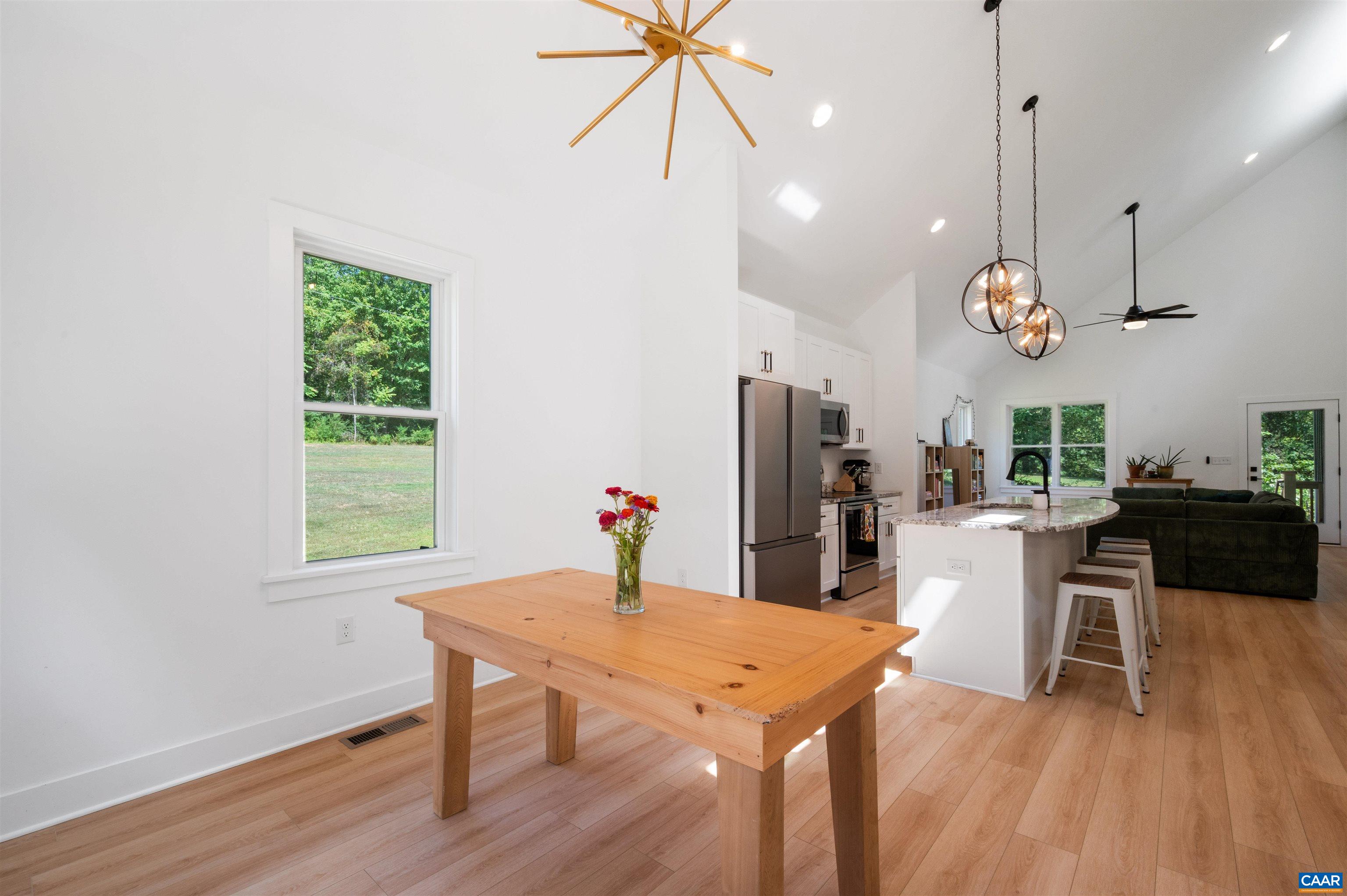 8026 ALBEVANNA SPRING RD