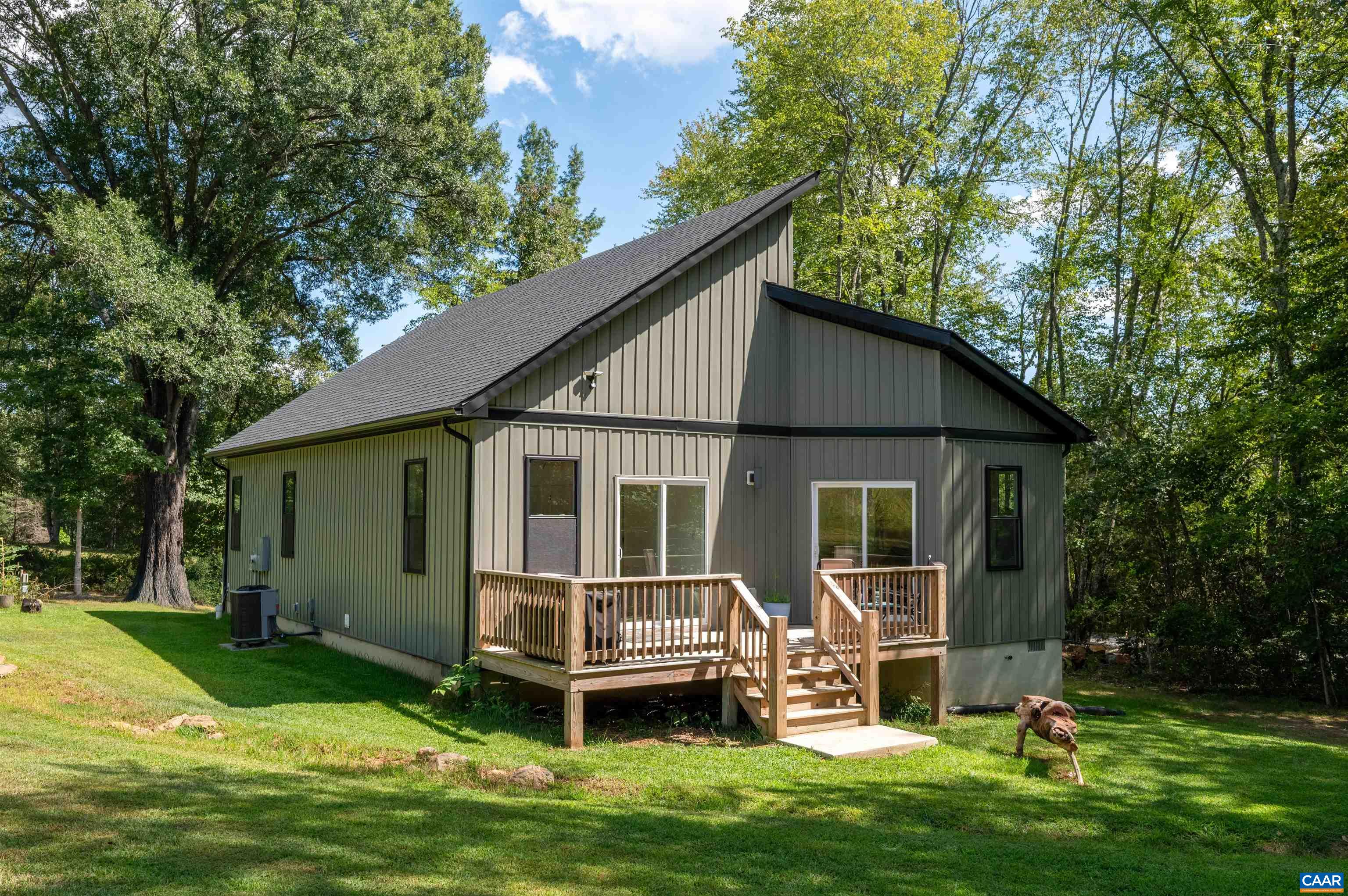 8026 ALBEVANNA SPRING RD