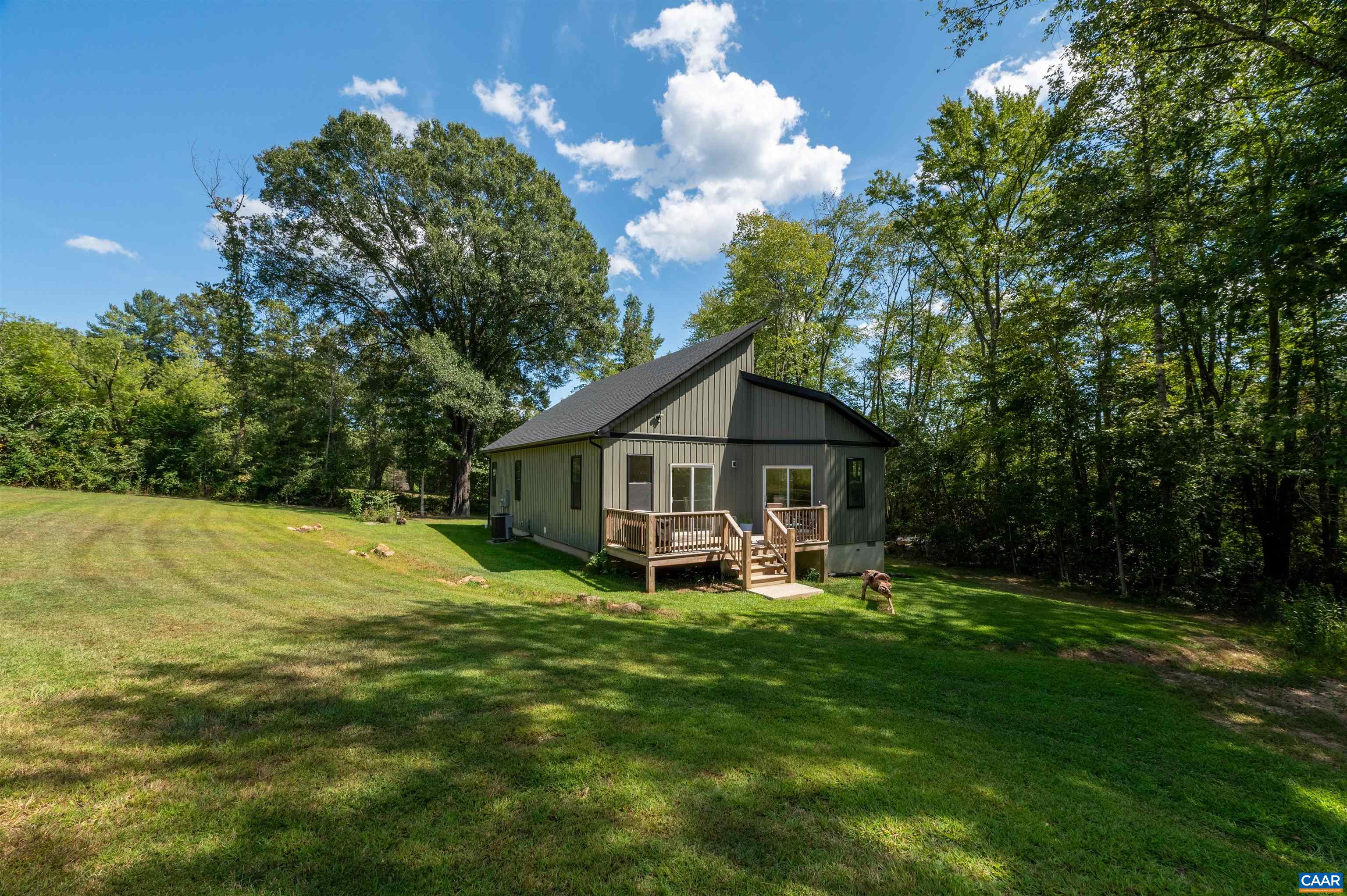 8026 ALBEVANNA SPRING RD