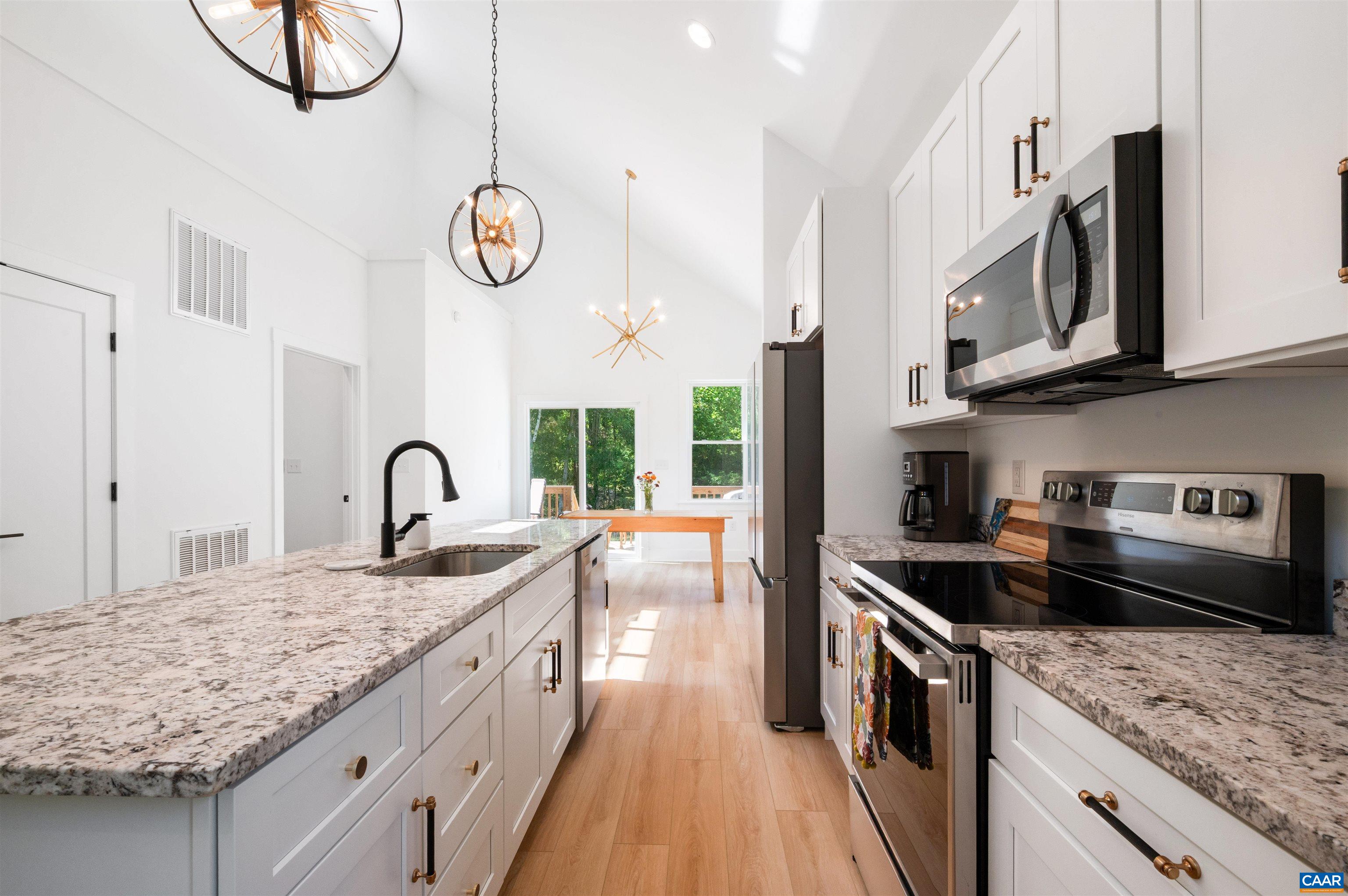 8026 ALBEVANNA SPRING RD