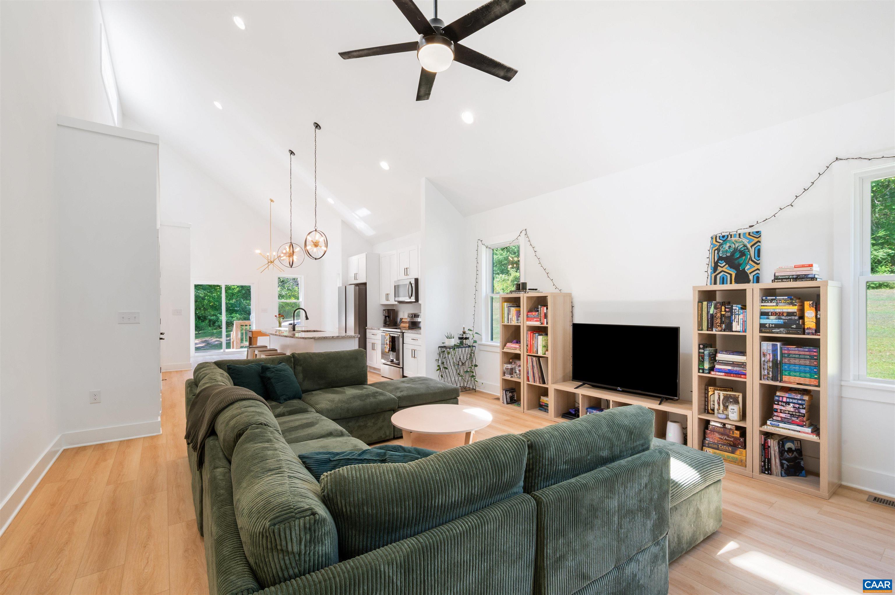 8026 ALBEVANNA SPRING RD