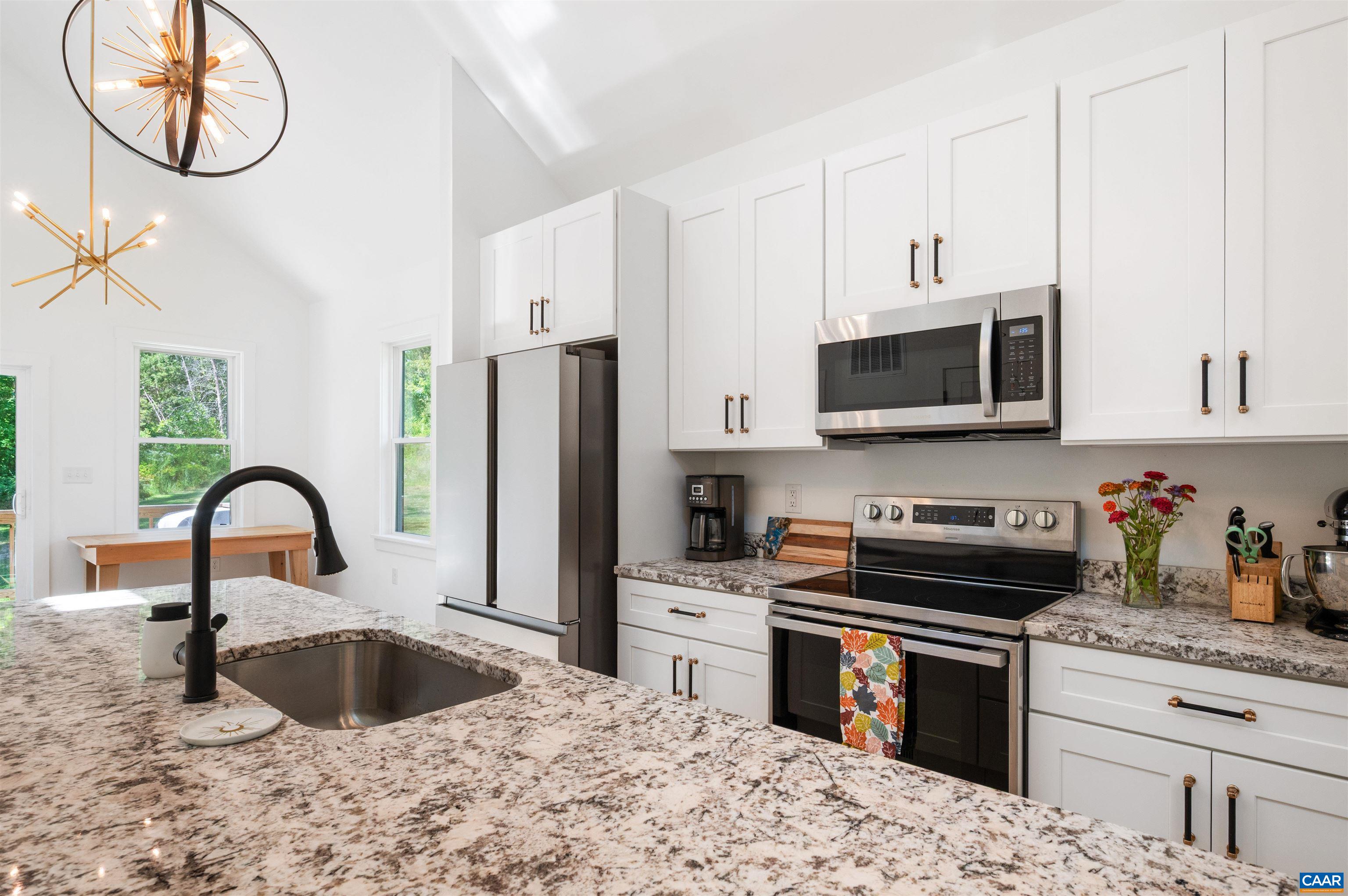 8026 ALBEVANNA SPRING RD