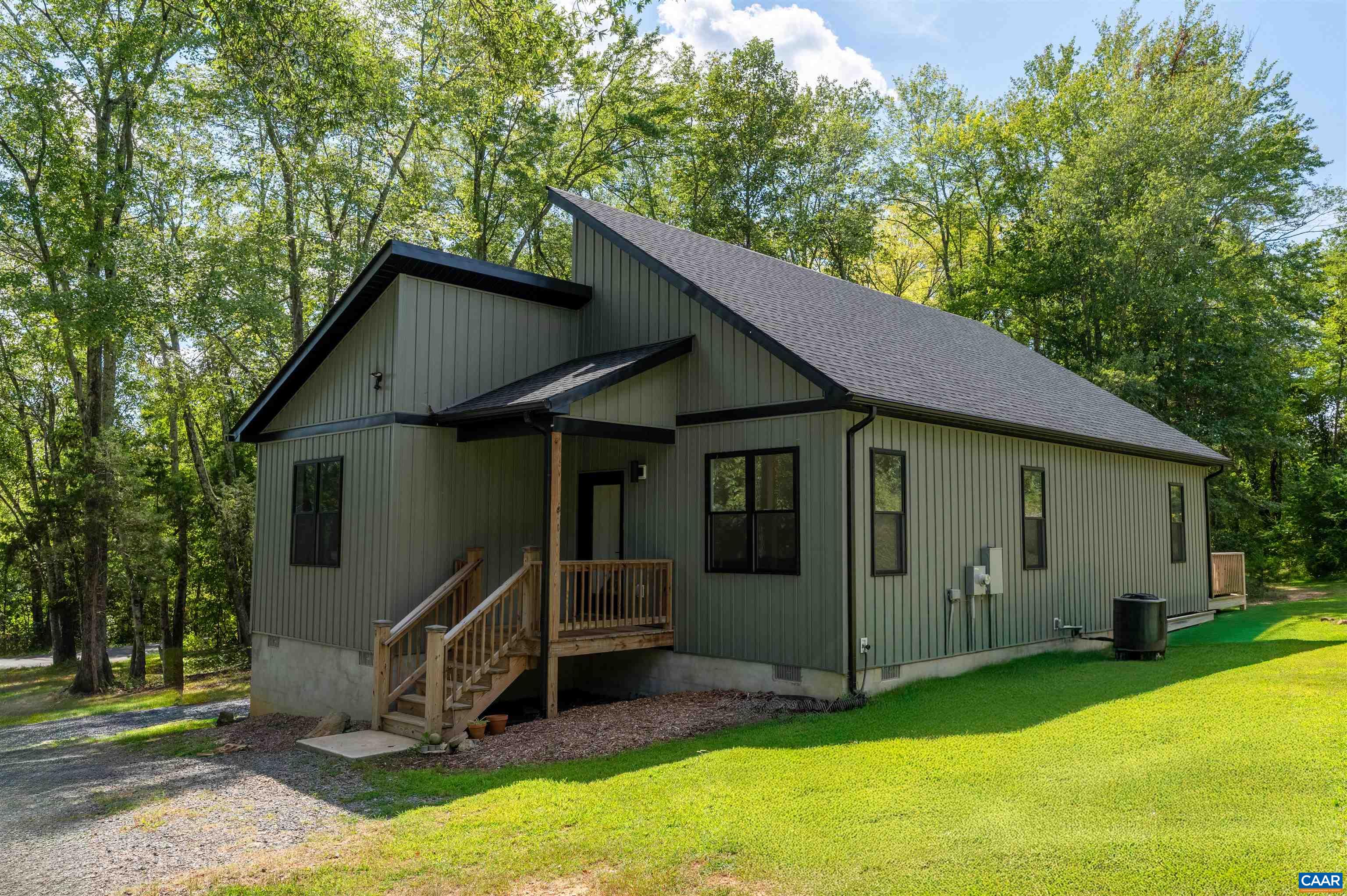 8026 ALBEVANNA SPRING RD