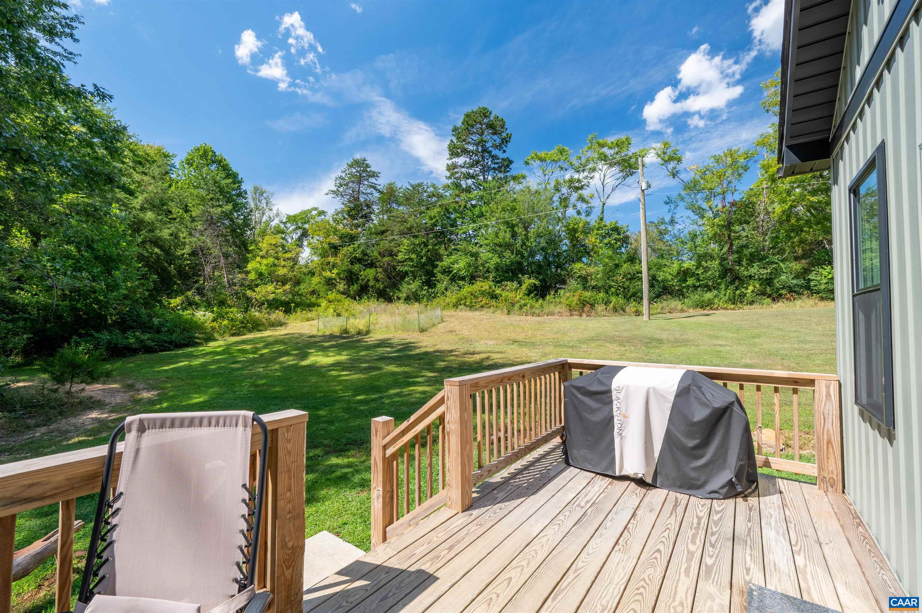 8026 ALBEVANNA SPRING RD