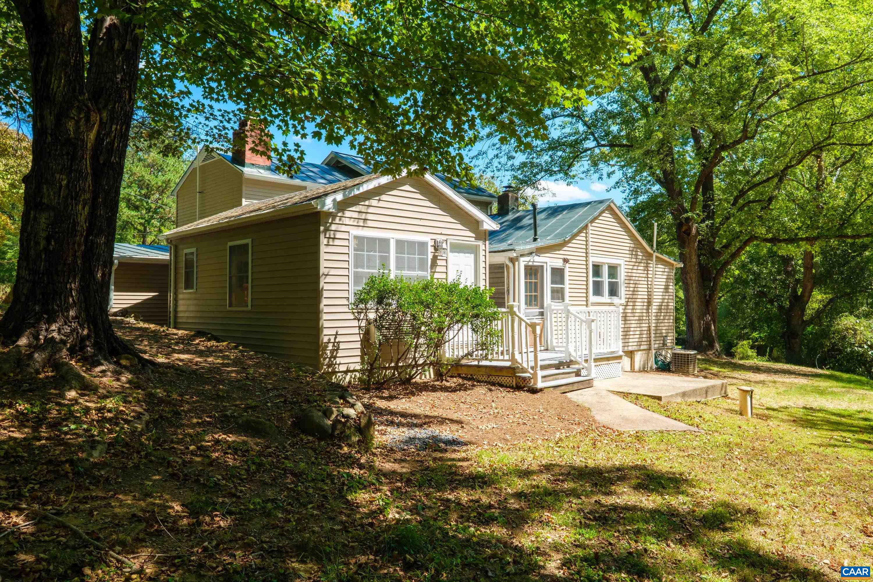 299 SUNRISE DR