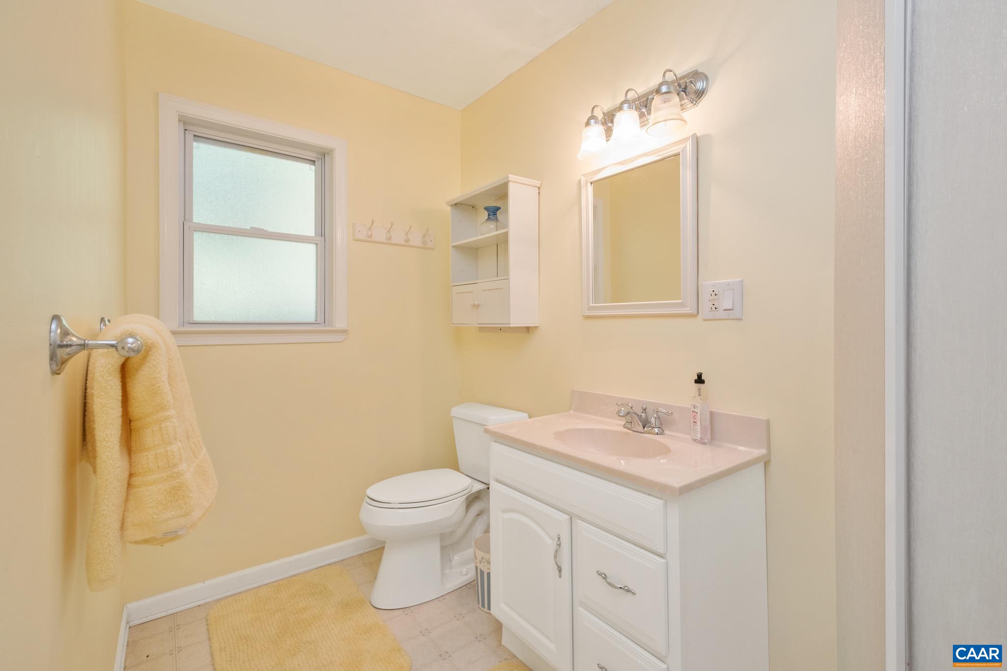 299 SUNRISE DR