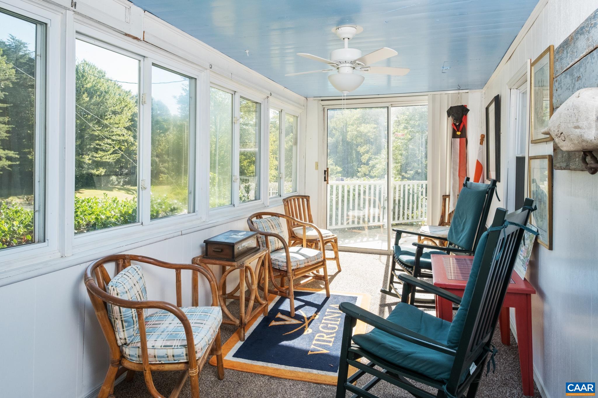 299 SUNRISE DR