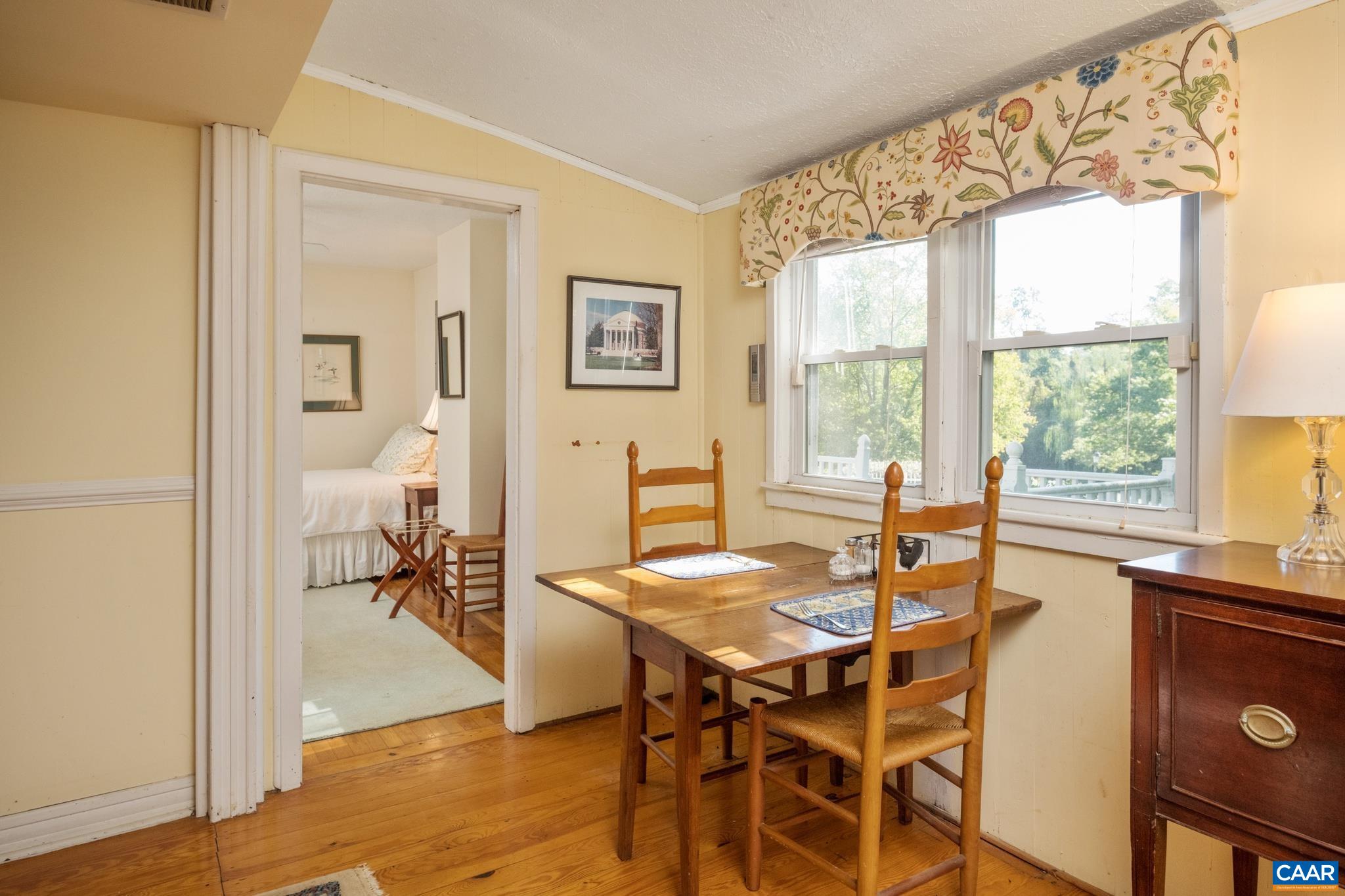 299 SUNRISE DR
