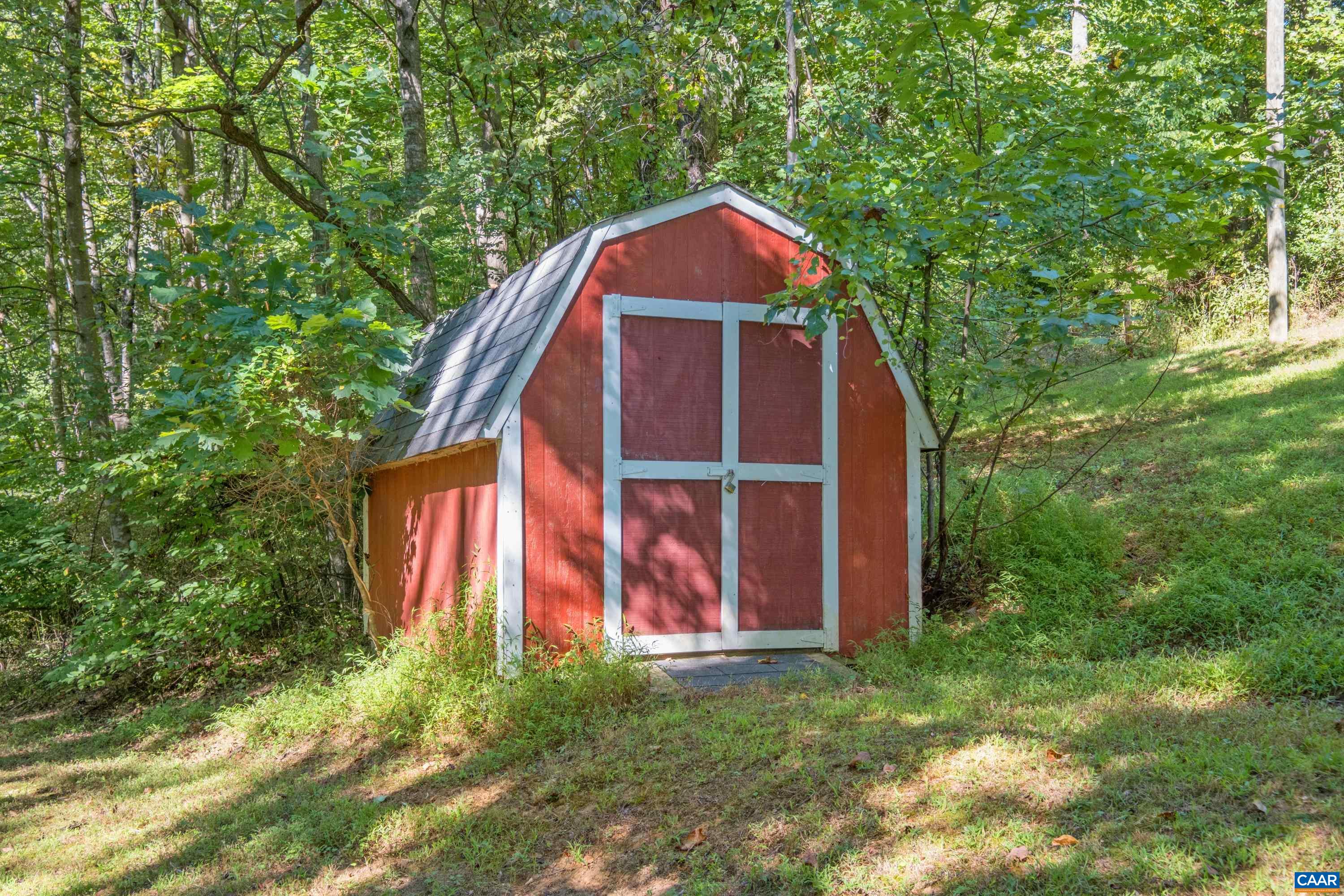 299 SUNRISE DR