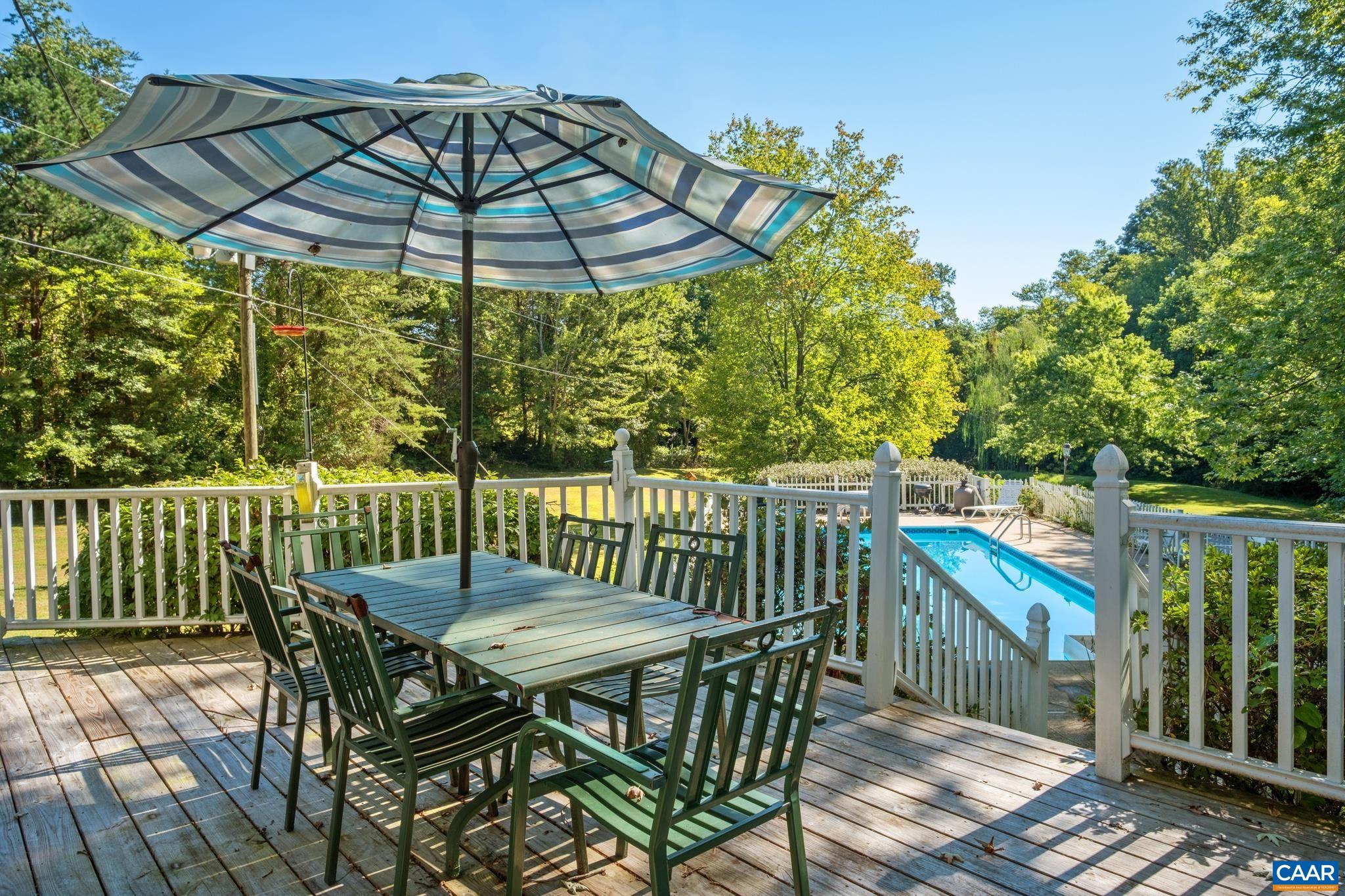 299 SUNRISE DR