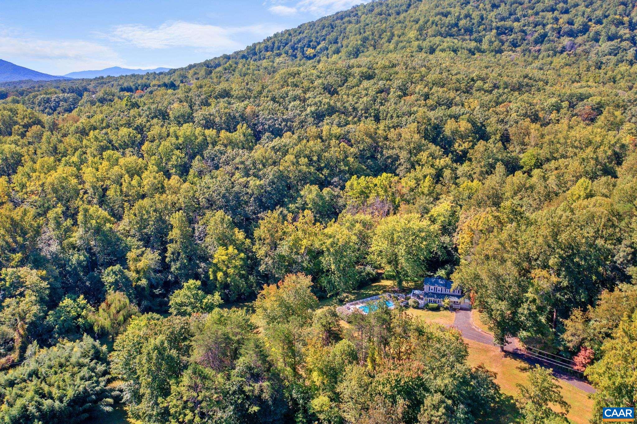 299 SUNRISE DR