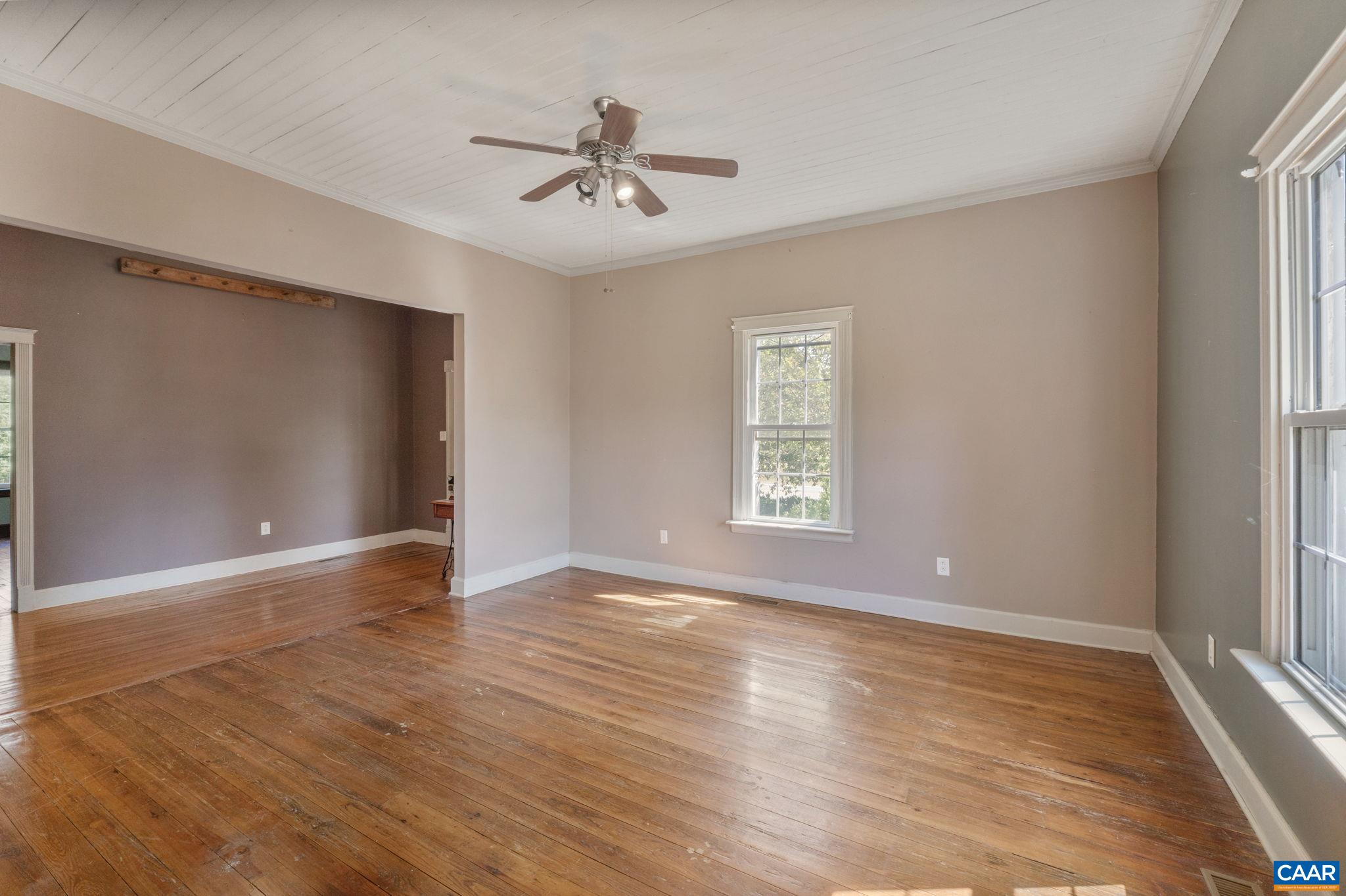 26171 N JAMES MADISON HWY