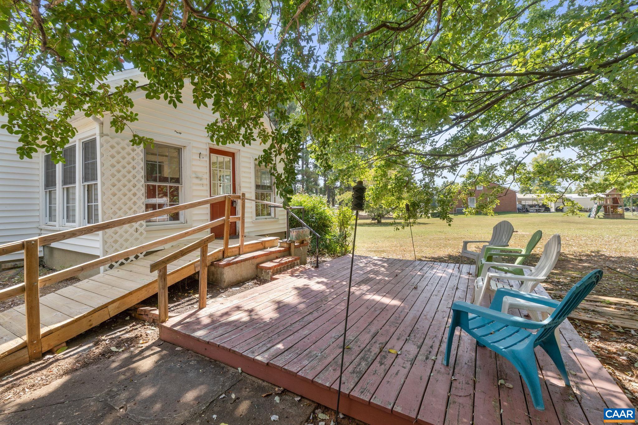 26171 N JAMES MADISON HWY